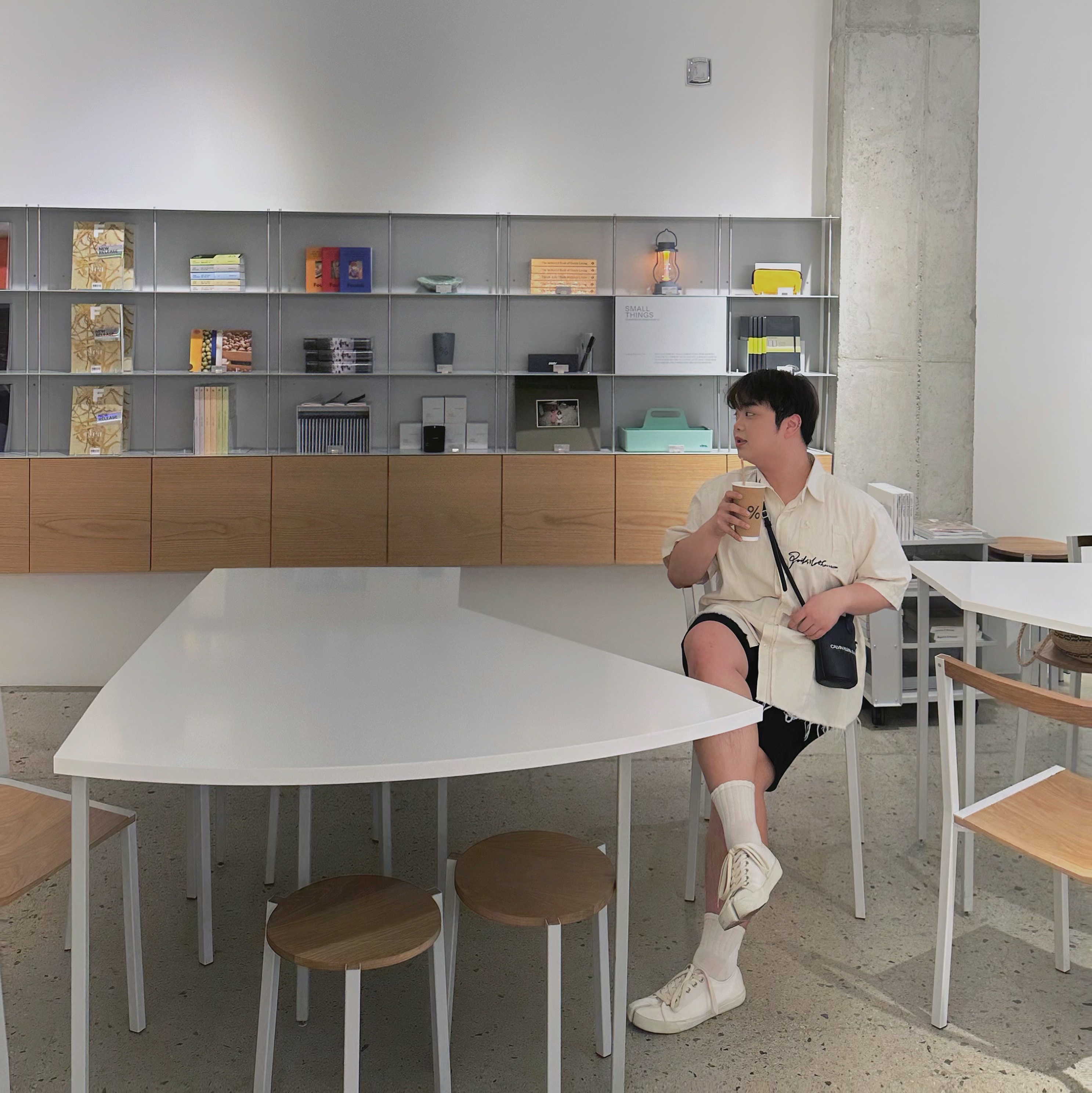 Maison Margiela Tabi Low White 착용 스타일