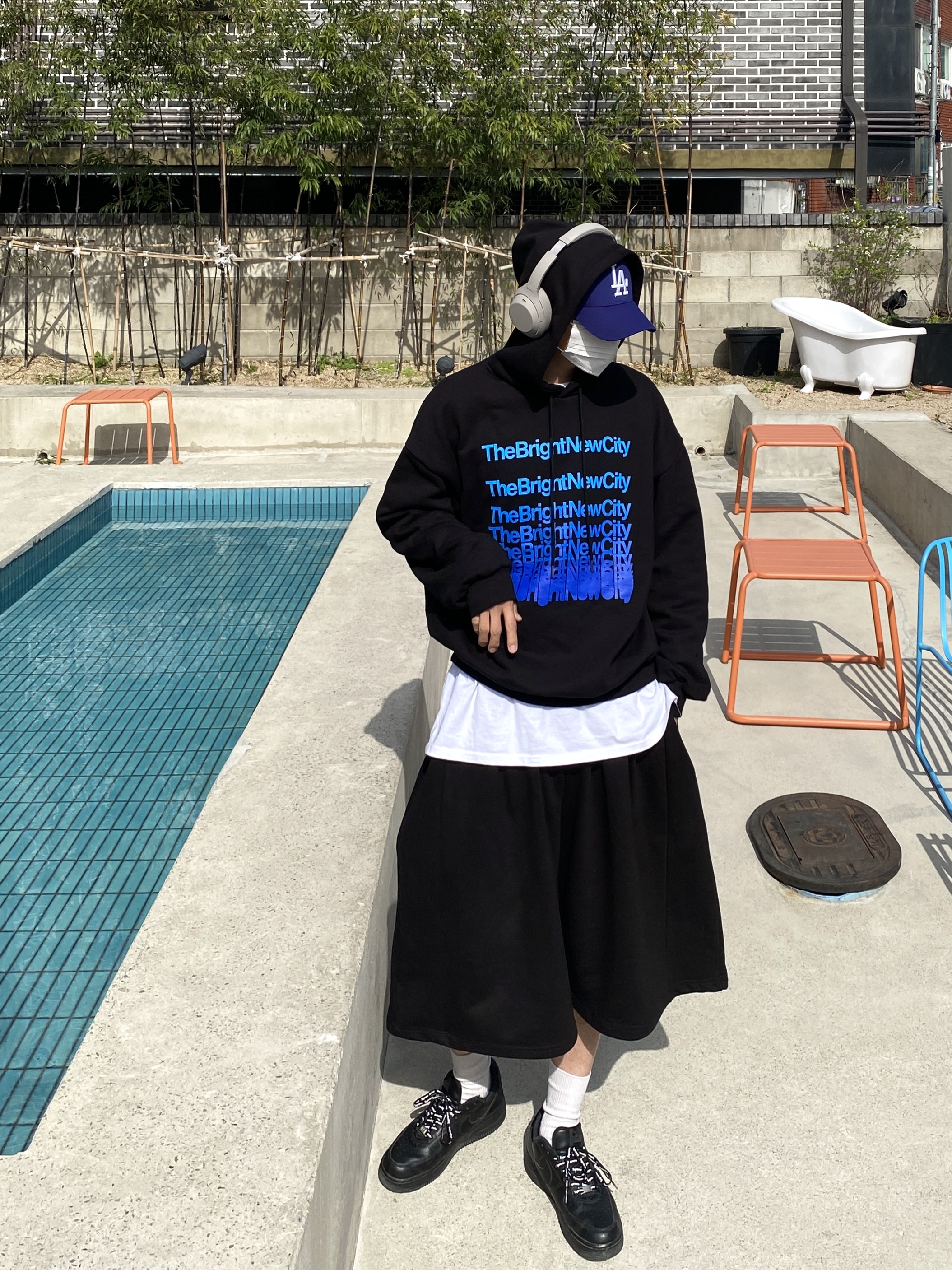 Nike x Supreme Air Force 1 Low Black 착용 스타일 - 1
