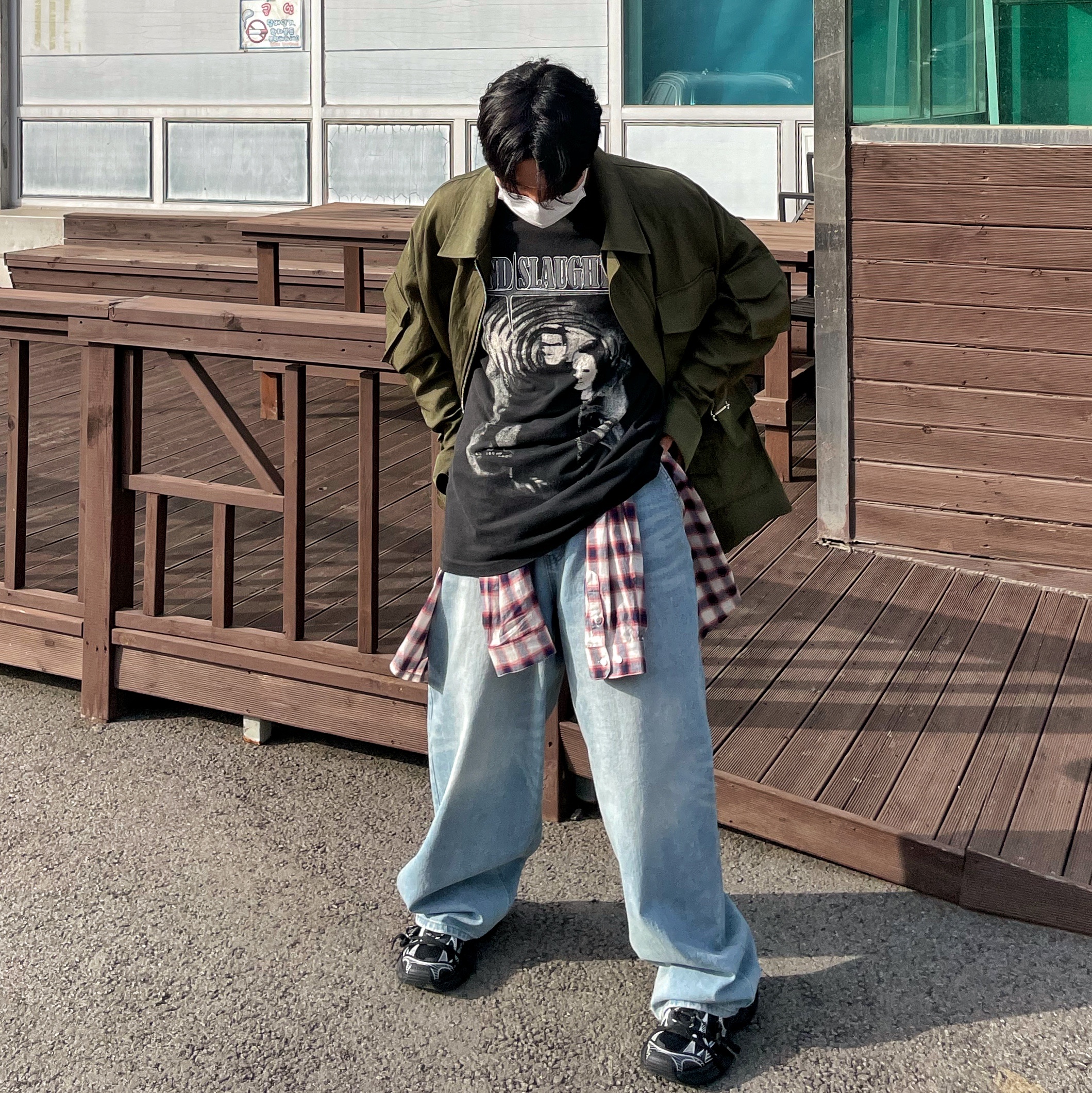 Balenciaga 3XL Sneakers Black White, Project G/R Mind Slaughter Vintage Washeed T-Shirt Black 착용 스타일 - 1
