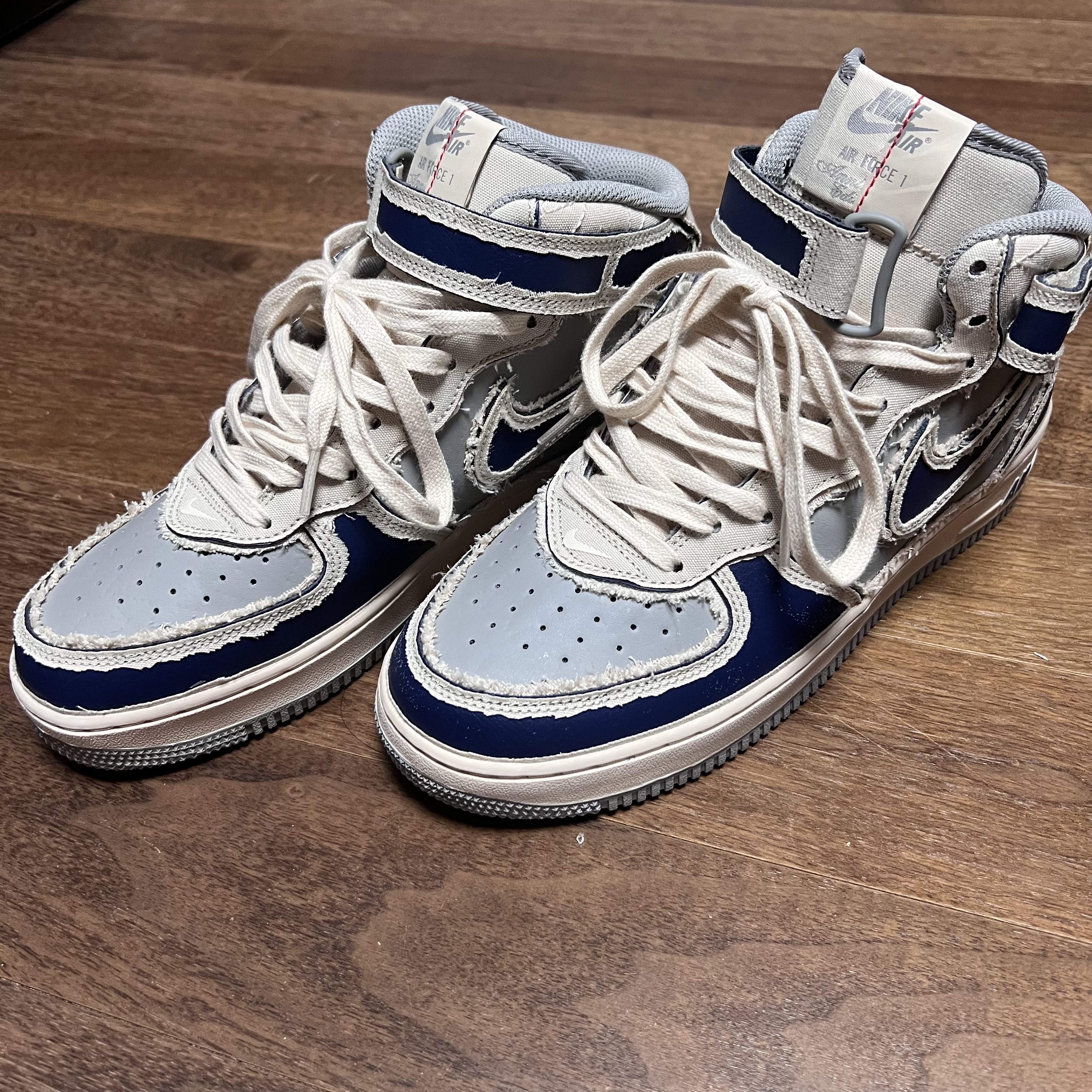 Nike Air Force 1 Mid '07 Pearl White 착용 스타일 - 4
