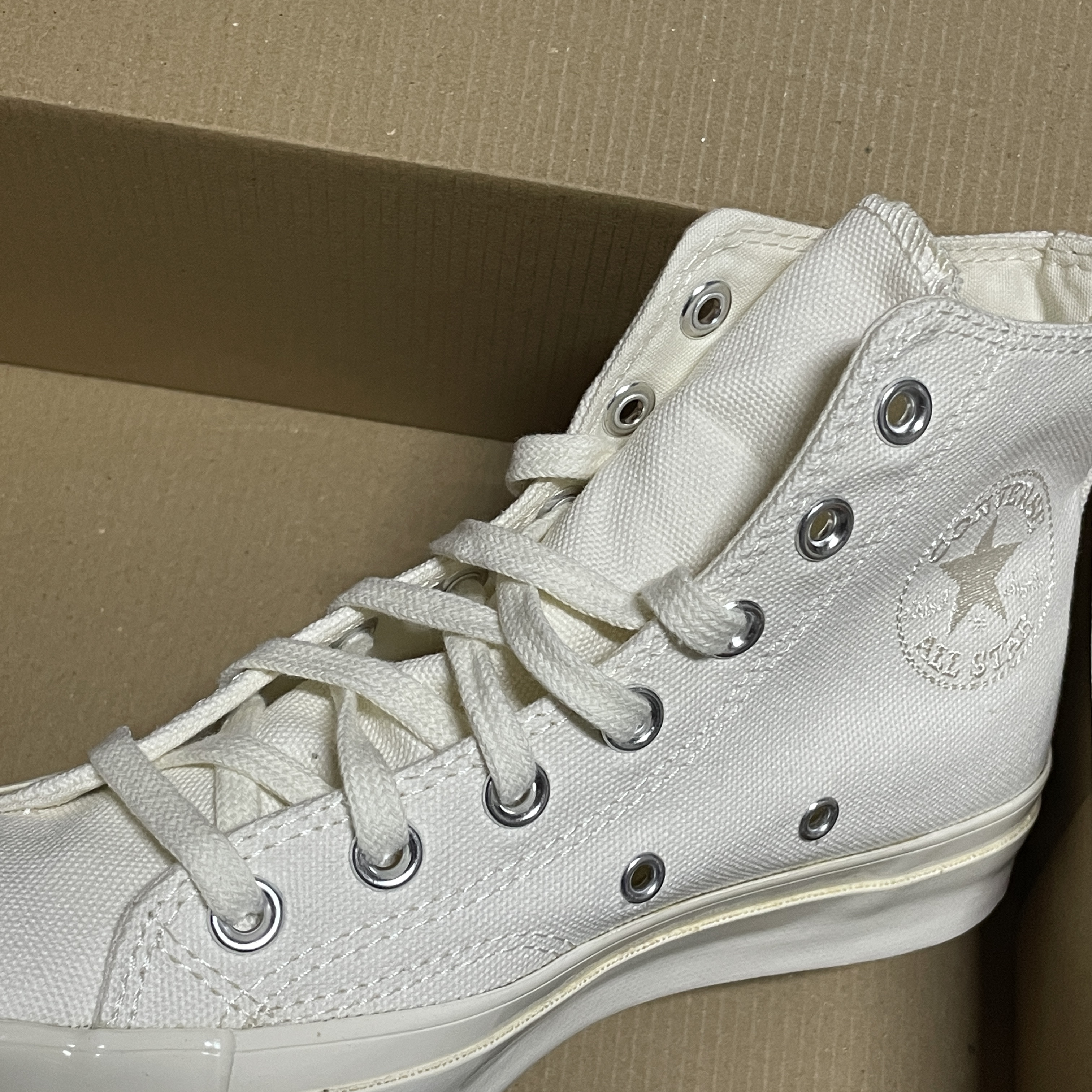 Converse x Devin Booker Chuck 70 High Egret 착용 스타일 - 1