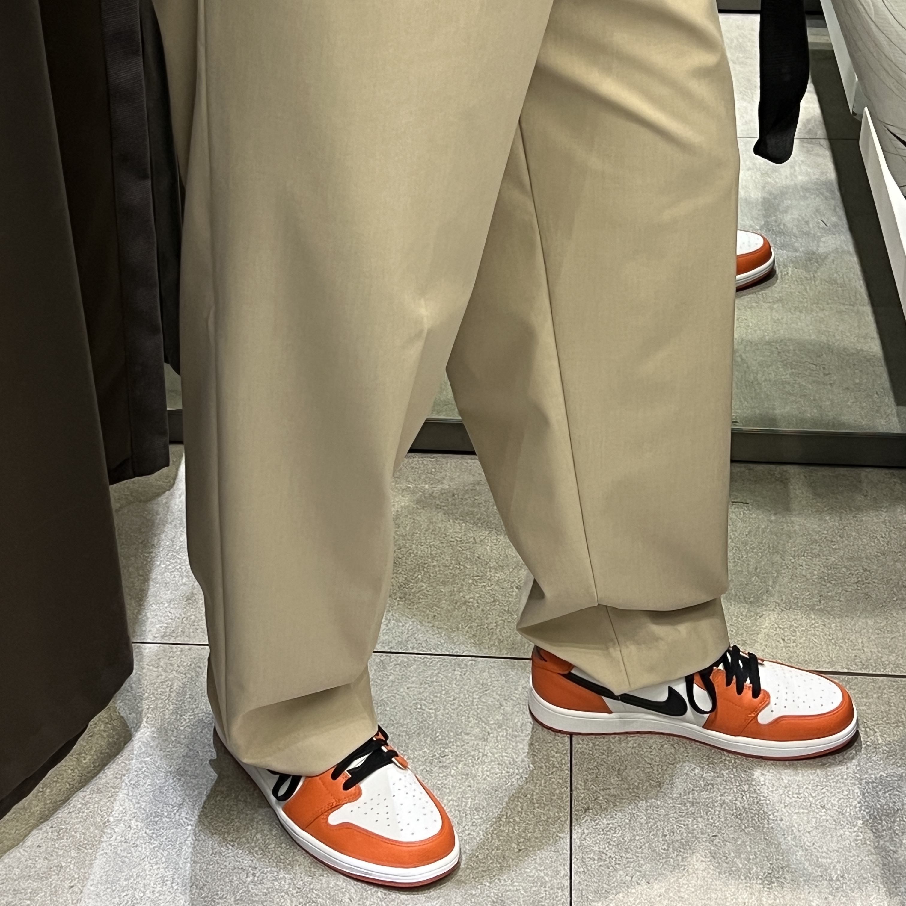 Jordan 1 Low OG Starfish 착용 스타일