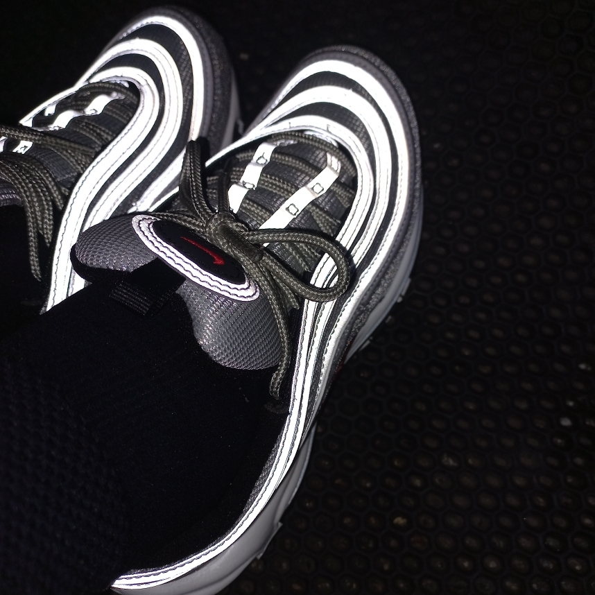 Nike Air Max 97 OG Silver Bullet 2022 착용 스타일