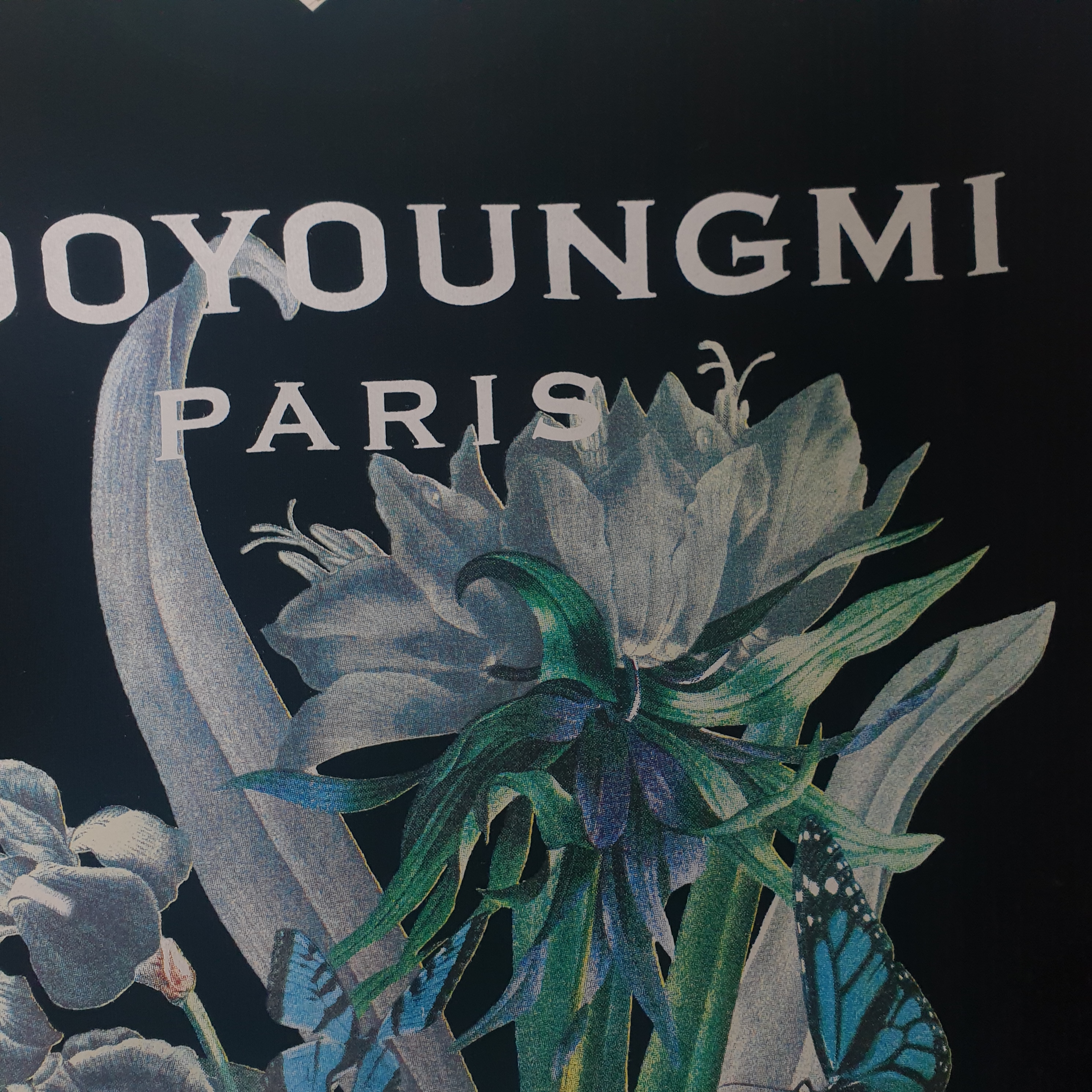 Wooyoungmi Flower Print Back Logo T-Shirt Black - 23SS 착용 스타일