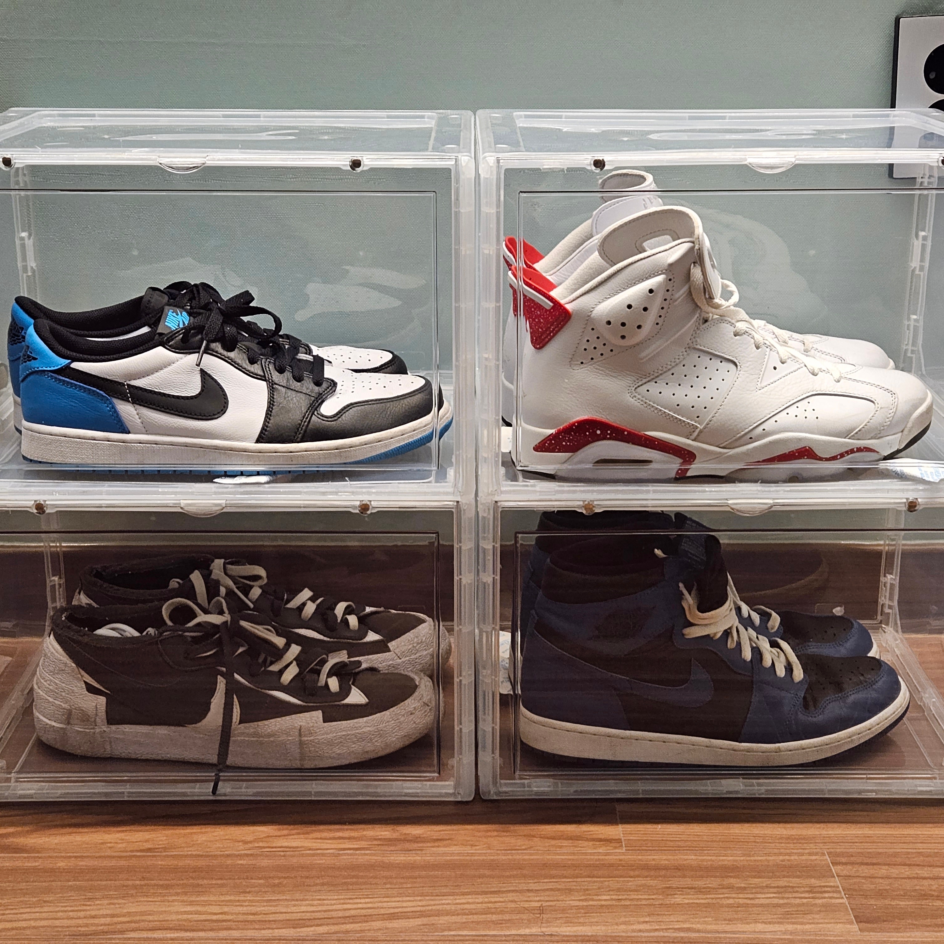 Jordan 6 Retro White and University Red, Jordan 1 Retro Low OG Black and Dark Powder Blue 착용 스타일