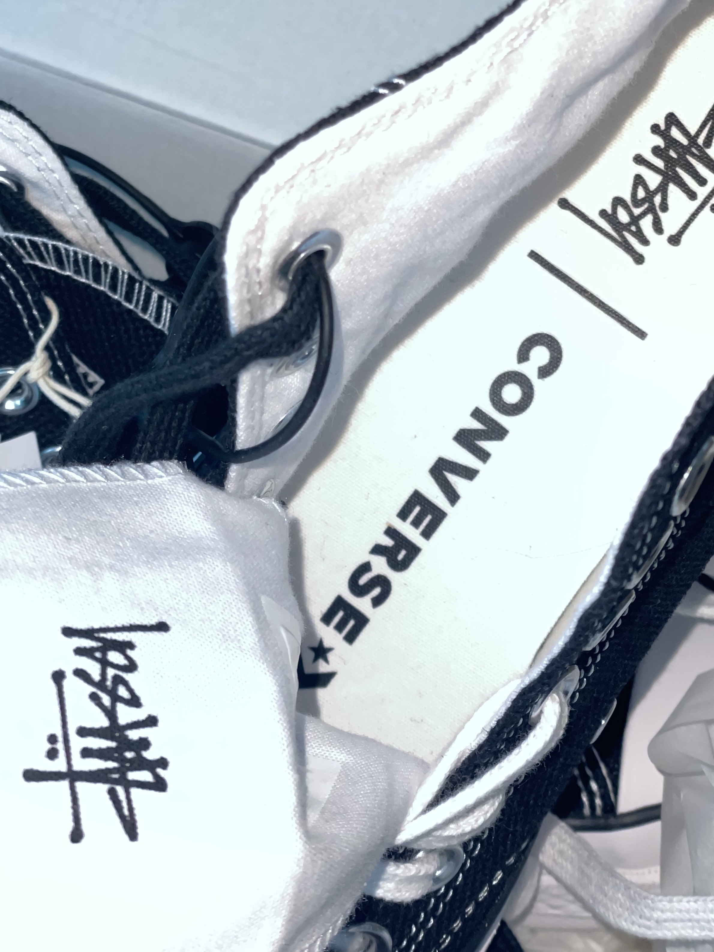 Converse x Stussy Chuck 70 High Black 착용 스타일 - 3