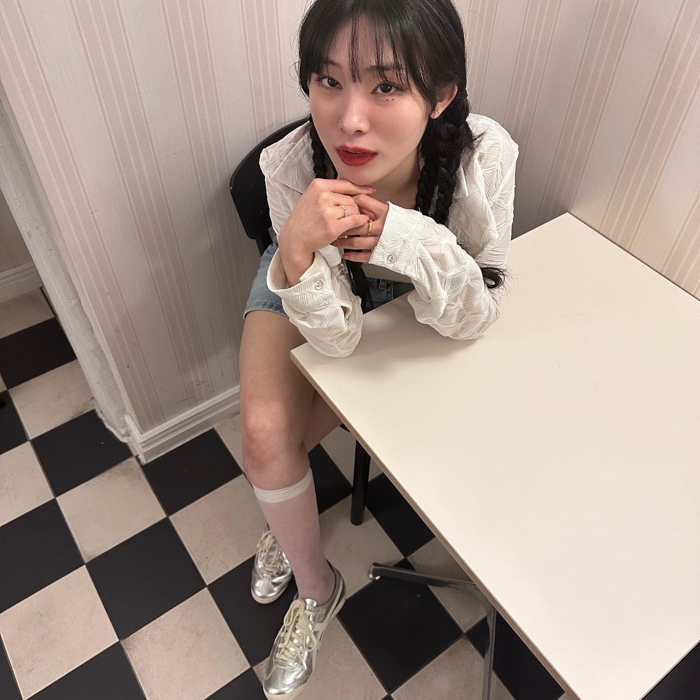 Onitsuka Tiger Mexico 66 White Silver 착용 스타일 - 4
