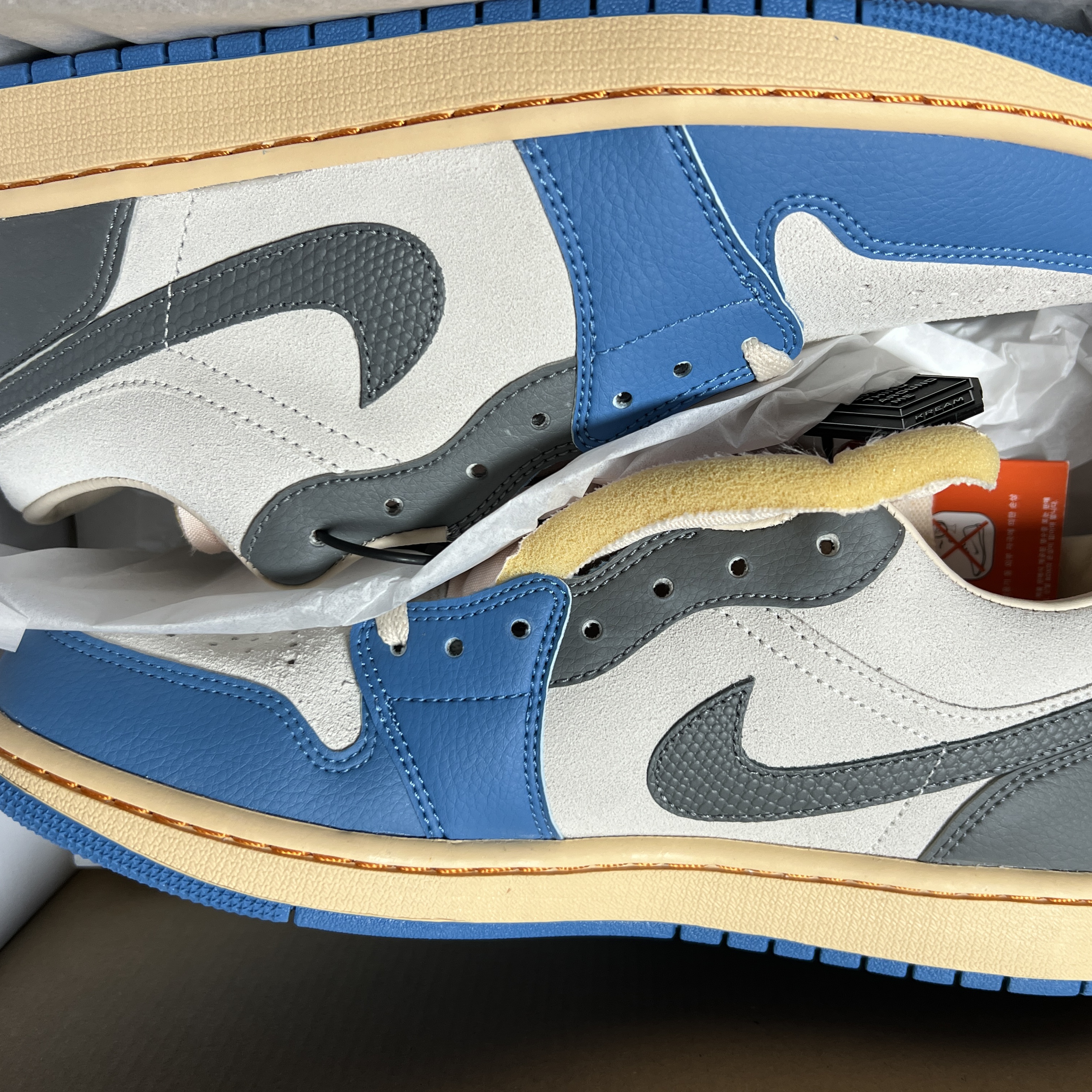 Jordan 1 Low SE Tokyo 96 착용 스타일
