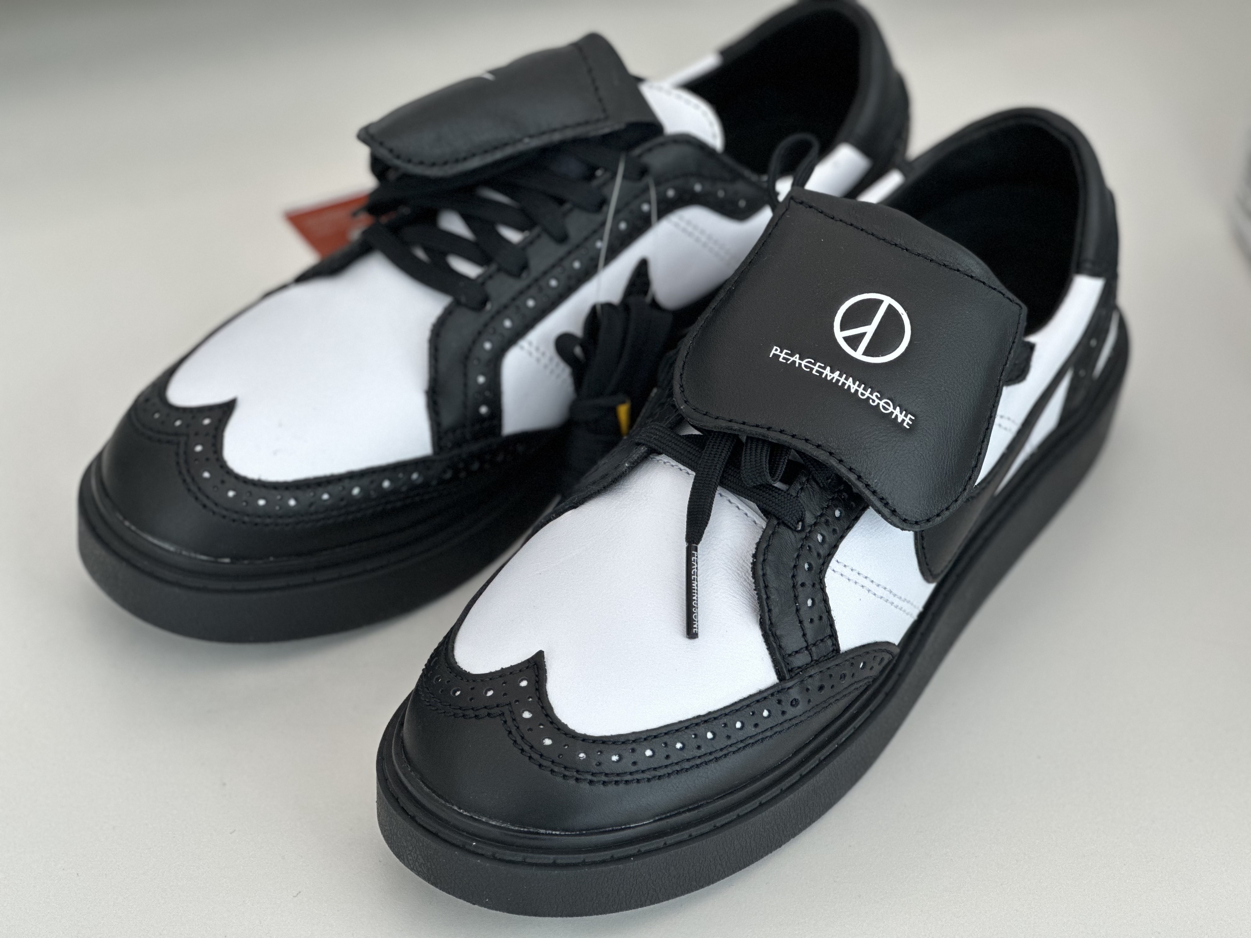 Nike x Peaceminusone Kwondo1 Black and White 착용 스타일
