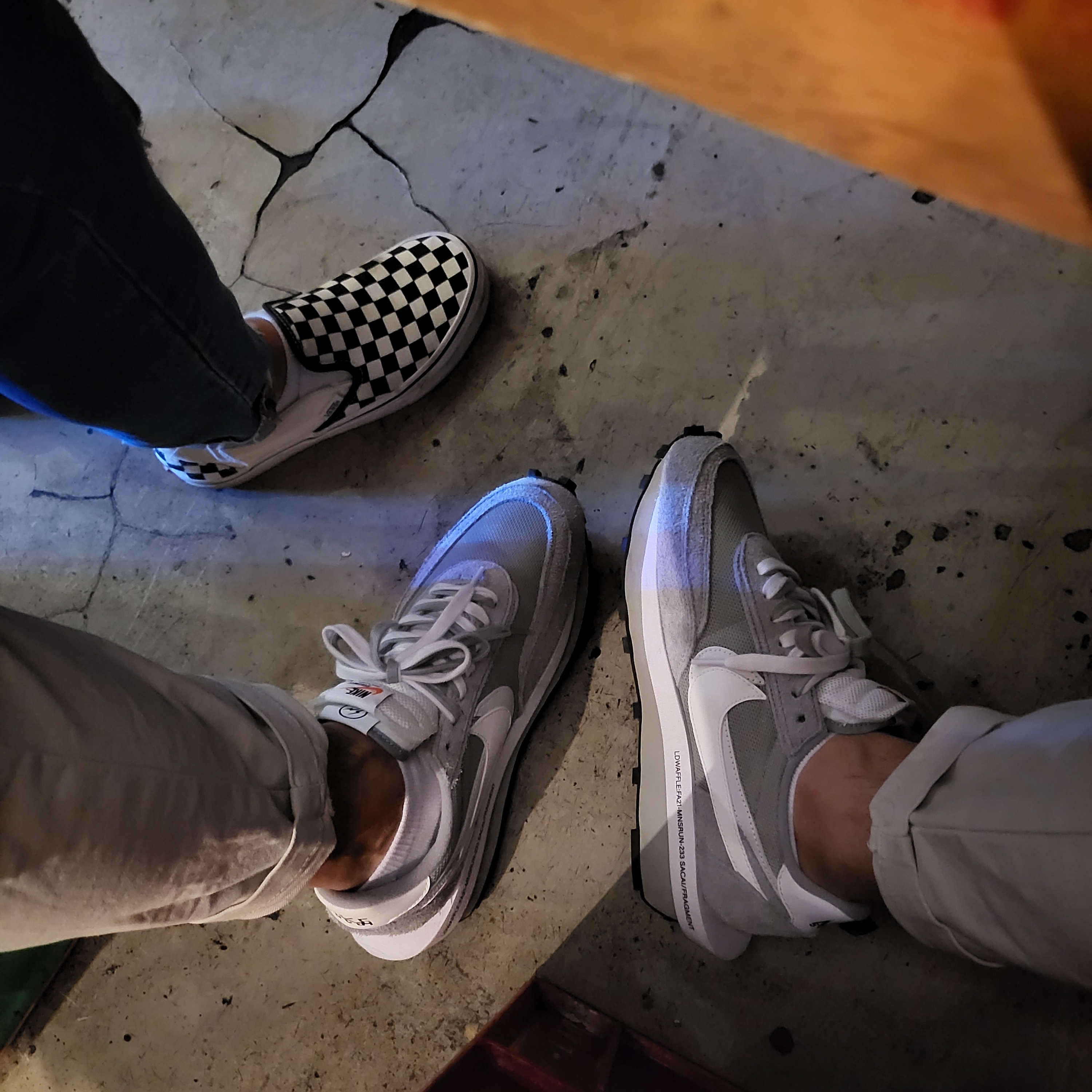 Nike x Sacai x Fragment LDWaffle Light Smoke Grey 착용 스타일