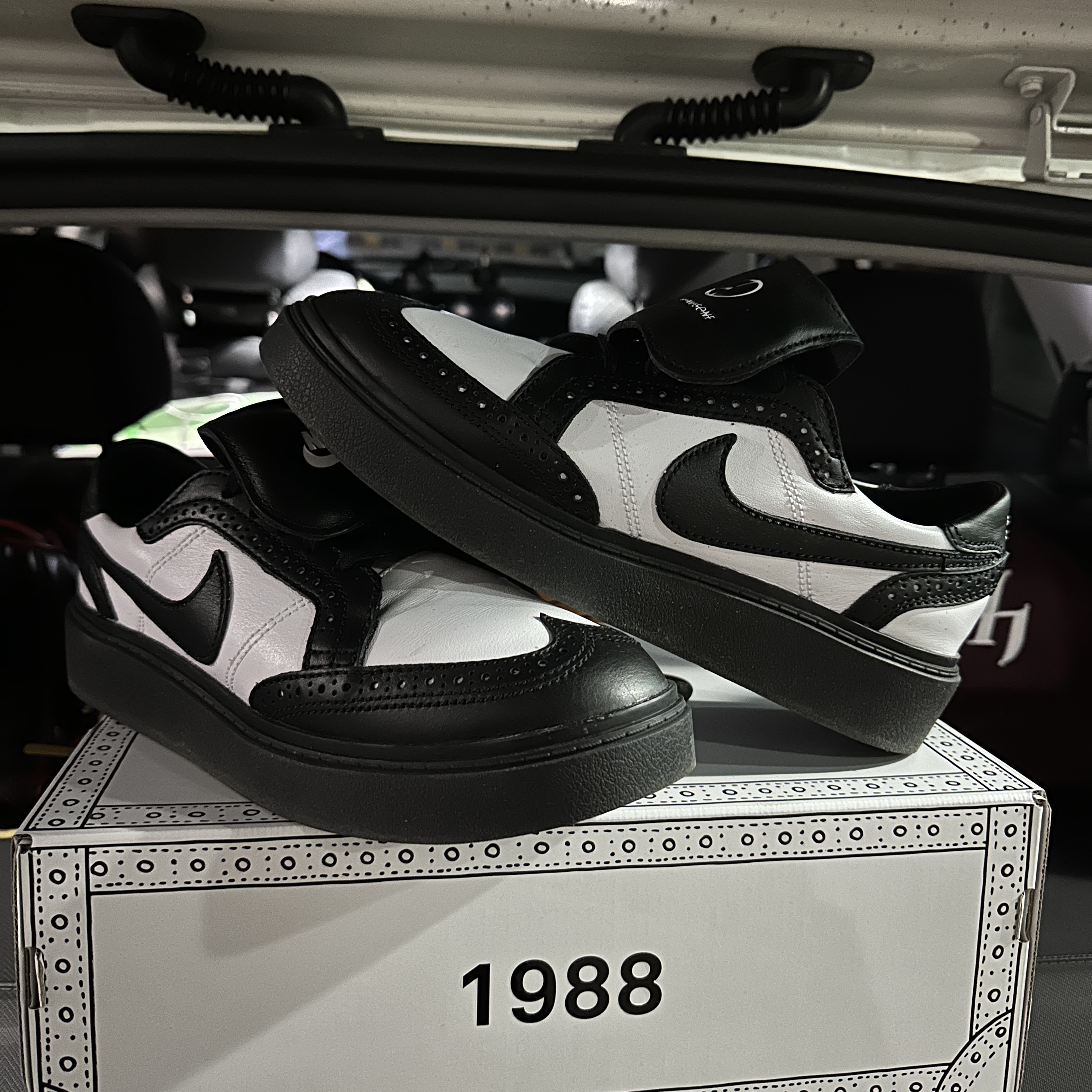 Nike x Peaceminusone Kwondo1 Black and White 착용 스타일 - 1