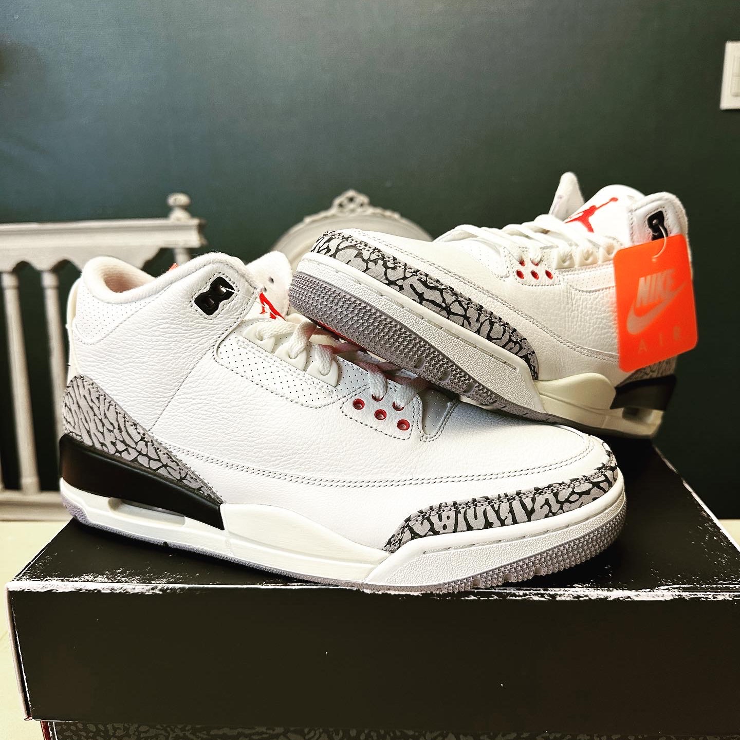 Jordan 3 Retro White Cement Reimagined 착용 스타일 - 2
