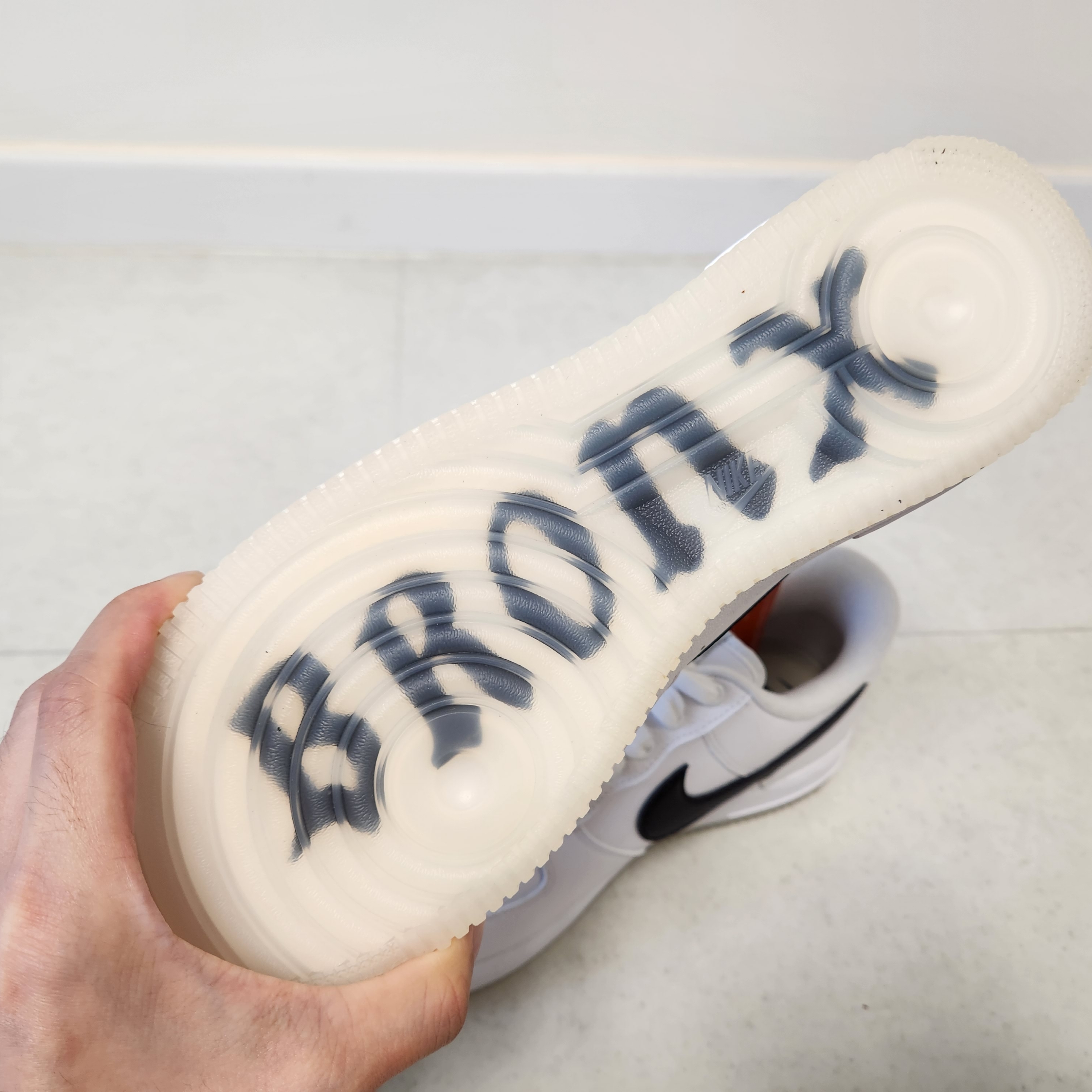 Nike Air Force 1 '07 PRM Bronx Origins 착용 스타일 - 3