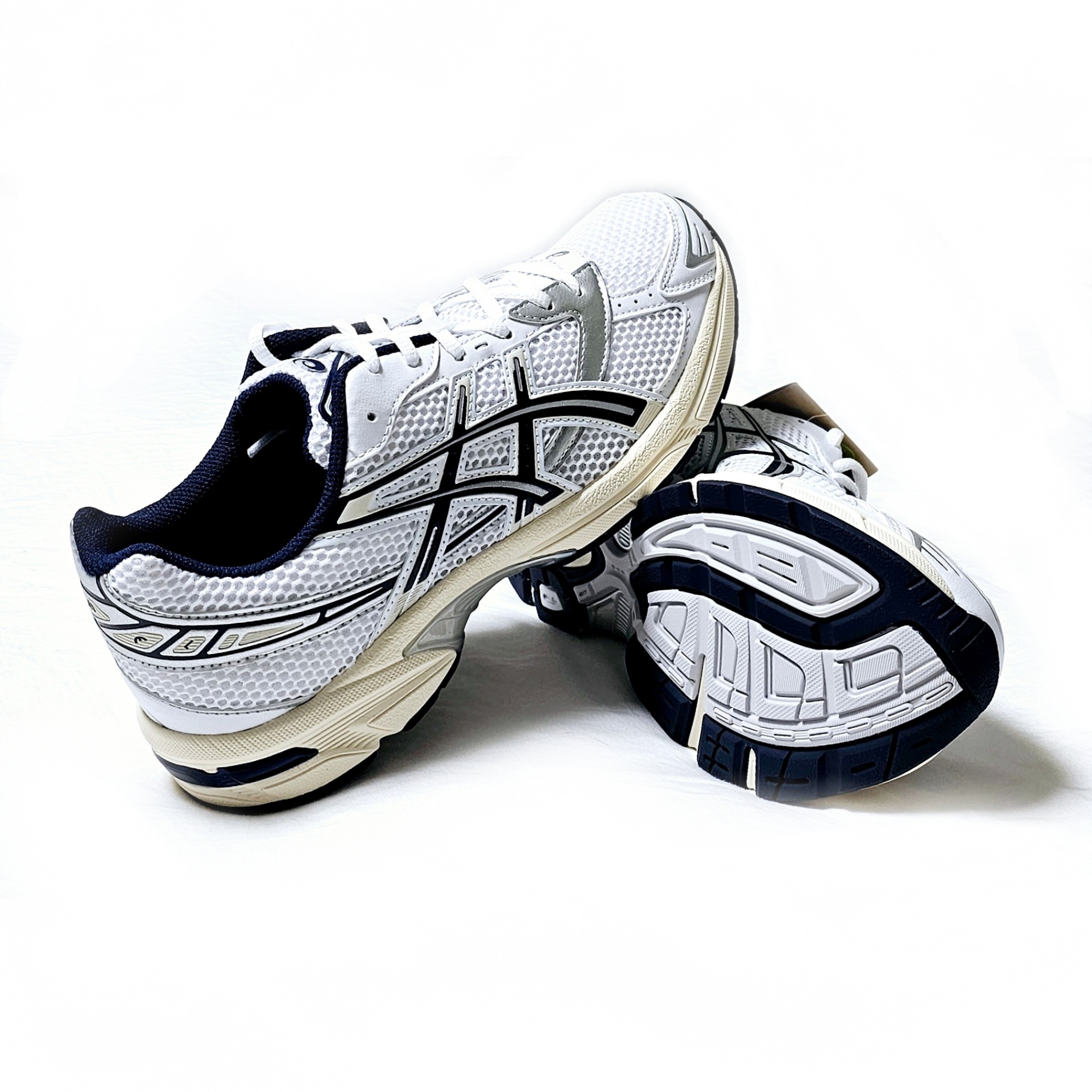 (W) Asics Gel-1130 White Midnight 착용 스타일 - 2