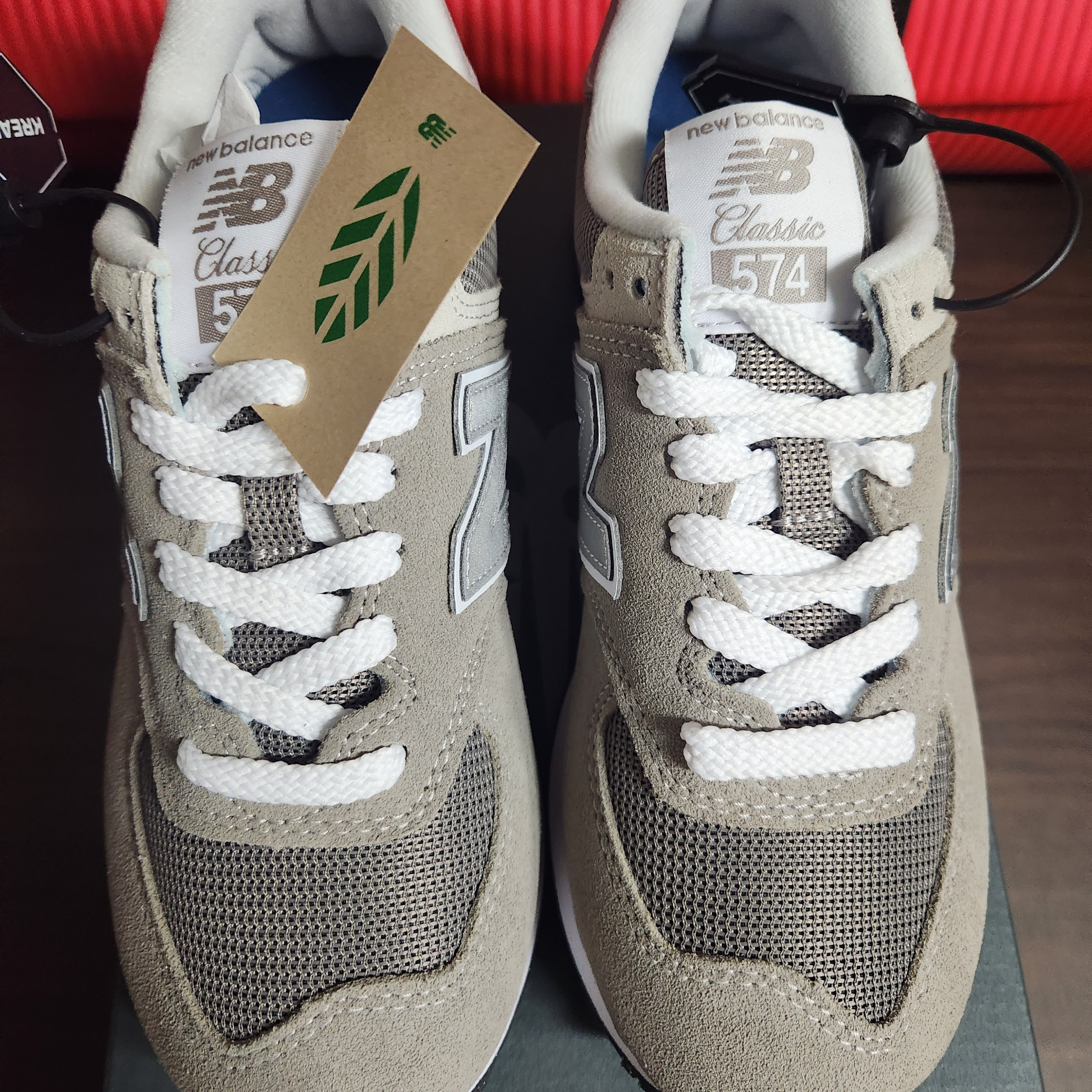 (W) New Balance 574 Worn By Anyone Grey - B Standard 착용 스타일 - 4