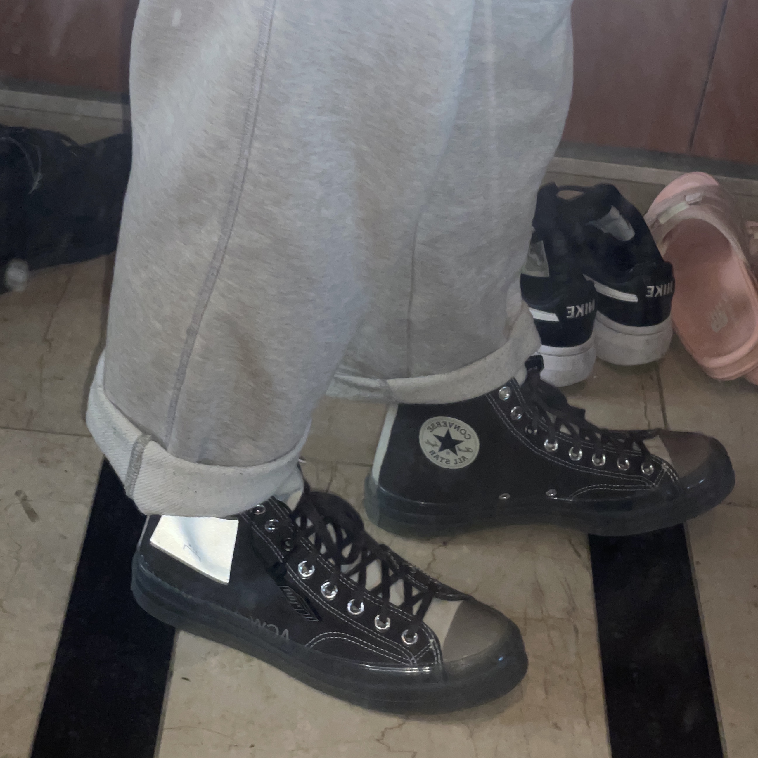 Converse x A-Cold-Wall Chuck 70 Hi Pavement 착용 스타일
