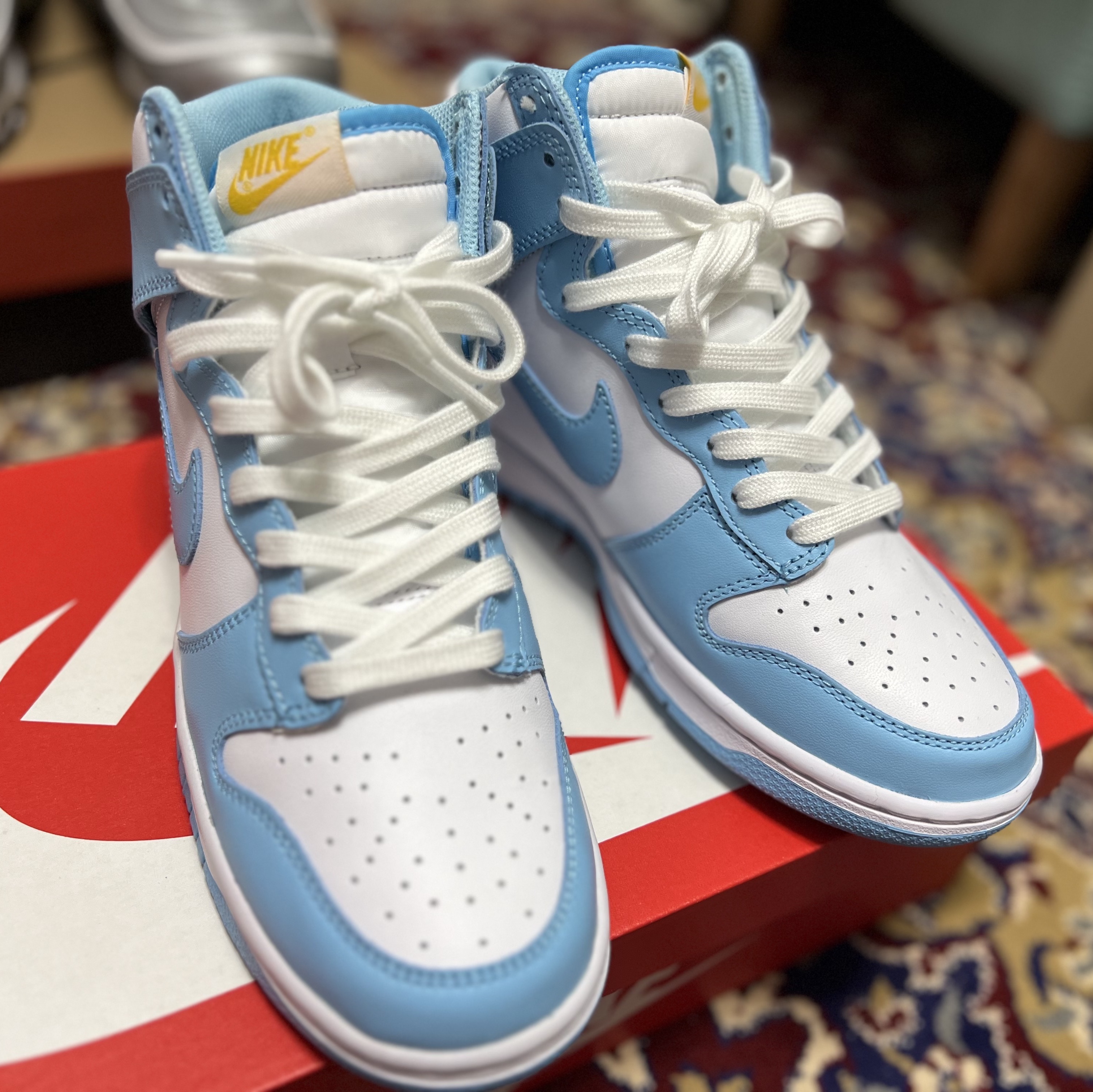 Nike Dunk High Retro Blue Chill 착용 스타일