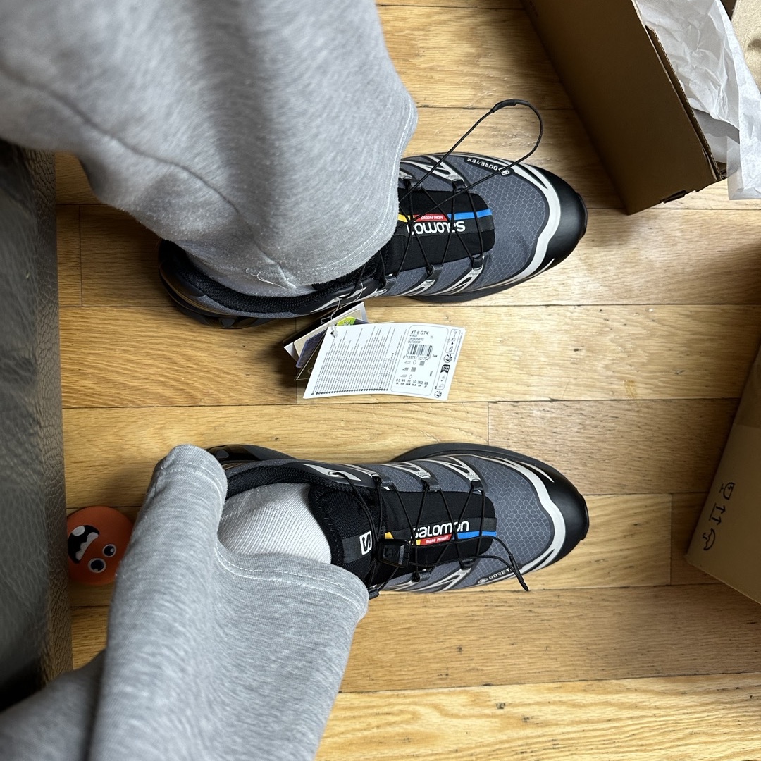Salomon XT-6 Gore-Tex Black Ebony 착용 스타일