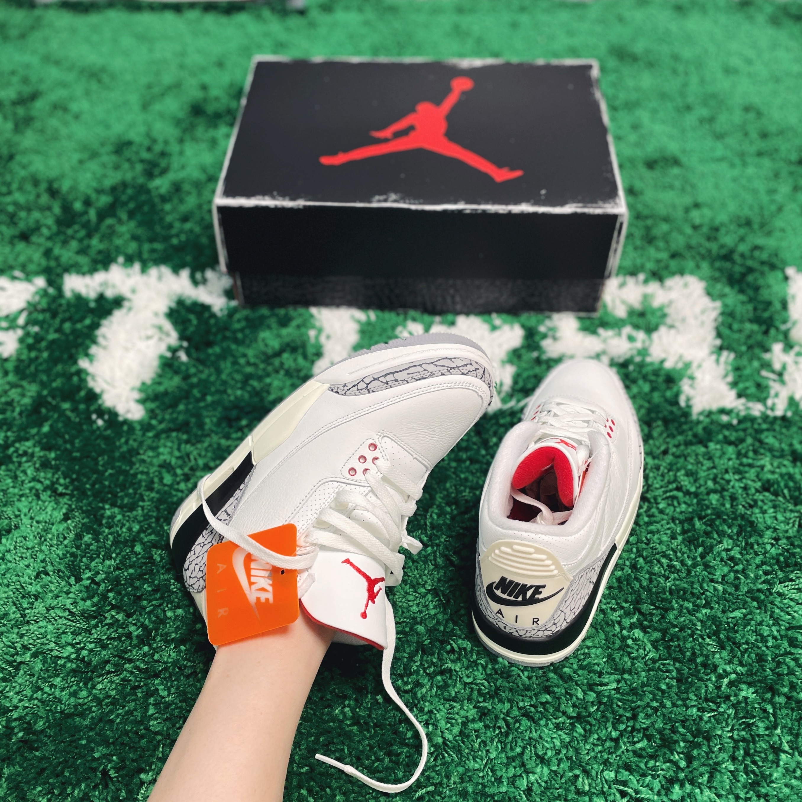 Jordan 3 Retro White Cement Reimagined 착용 스타일