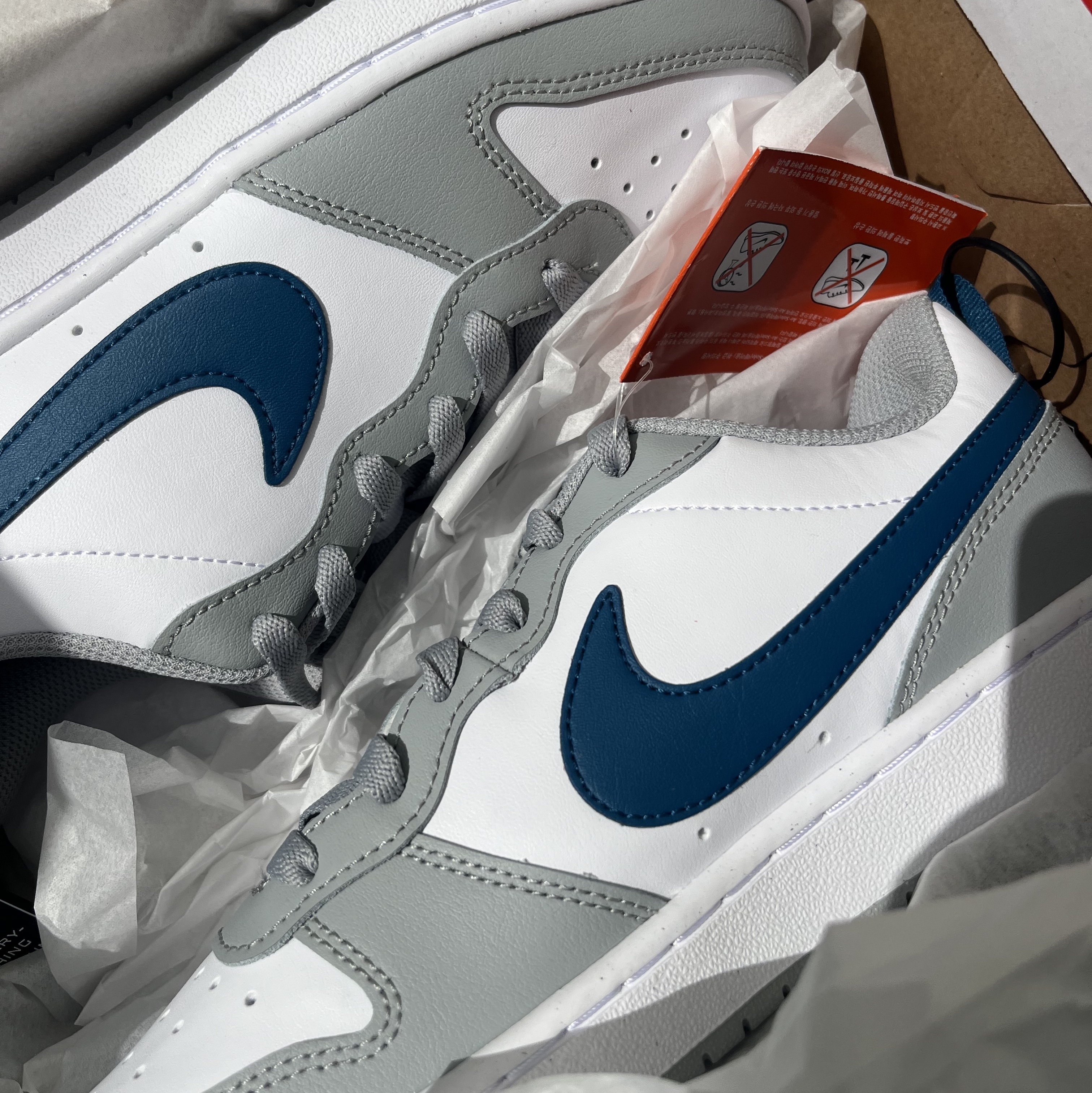 (GS) Nike Court Borough Low 2 Light Smoke Grey 착용 스타일