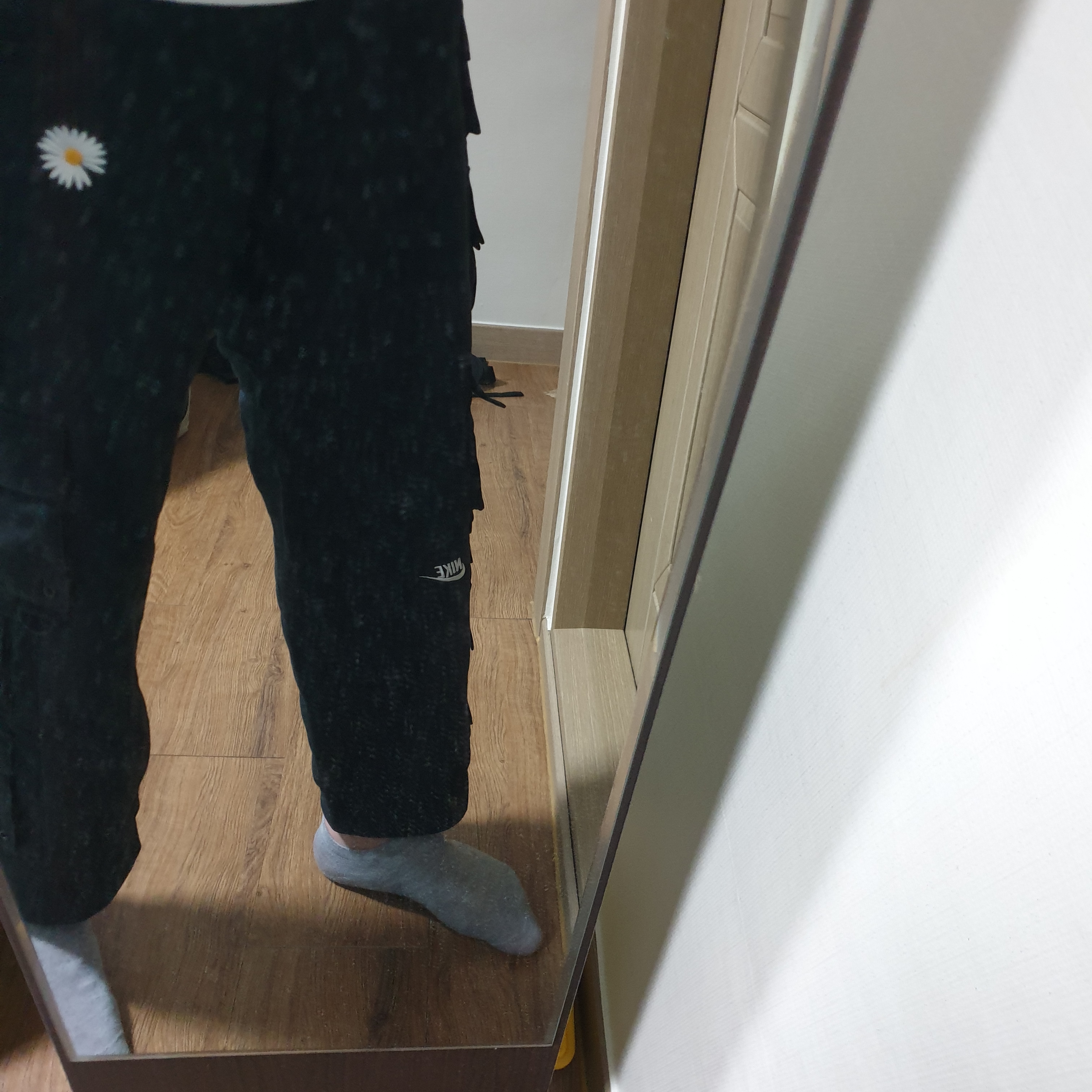Nike x Peaceminusone Wide Pants Black (DR0096-010) 착용 스타일