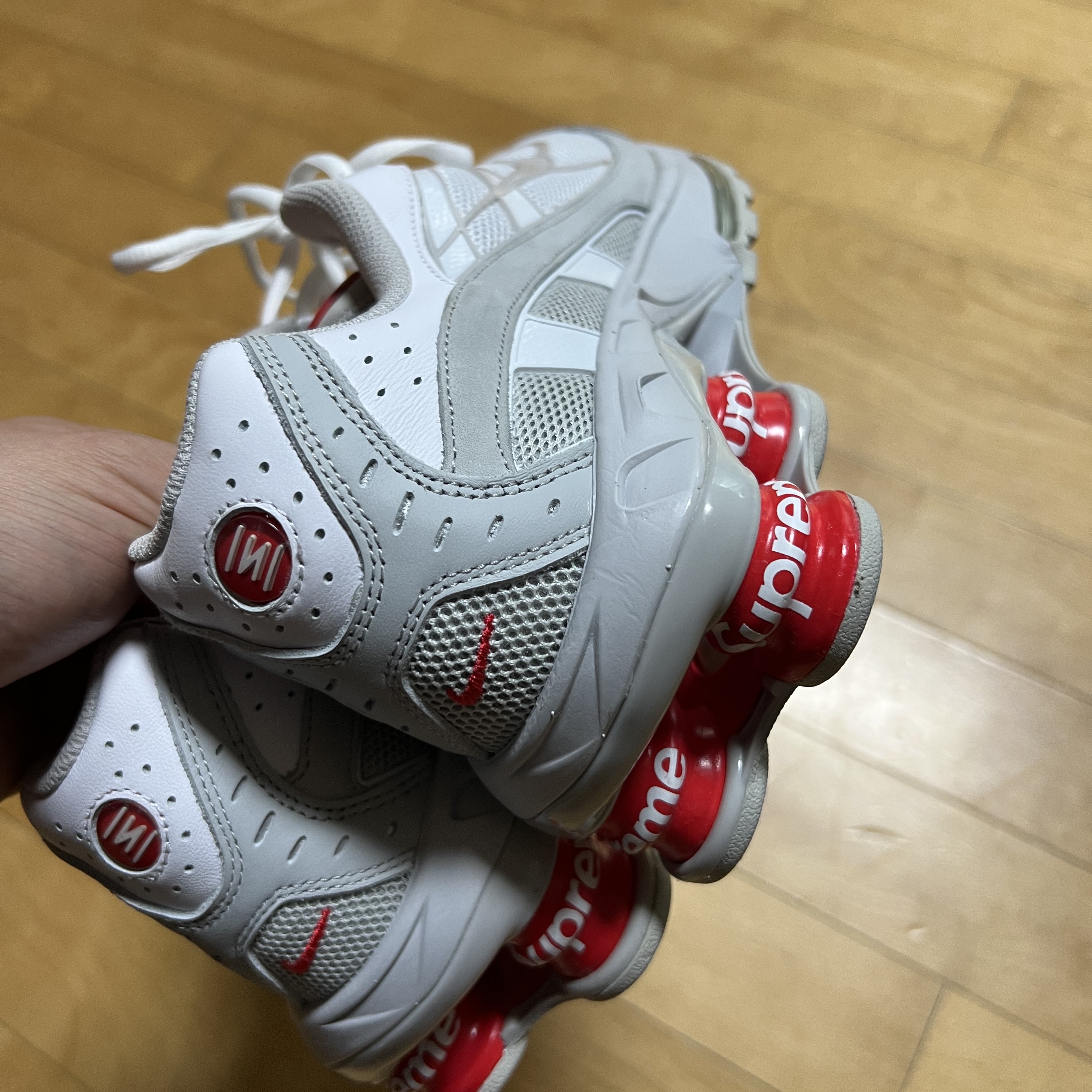 Nike x Supreme Shox Ride 2 SP White 착용 스타일