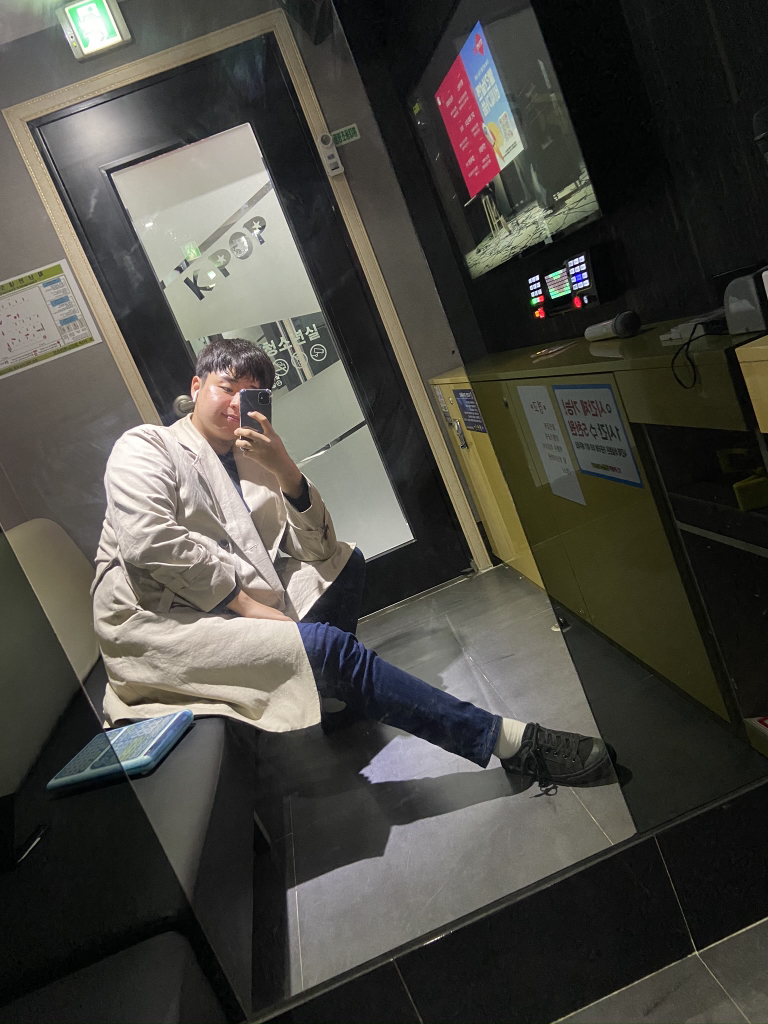 KREAM 프로필 이미지