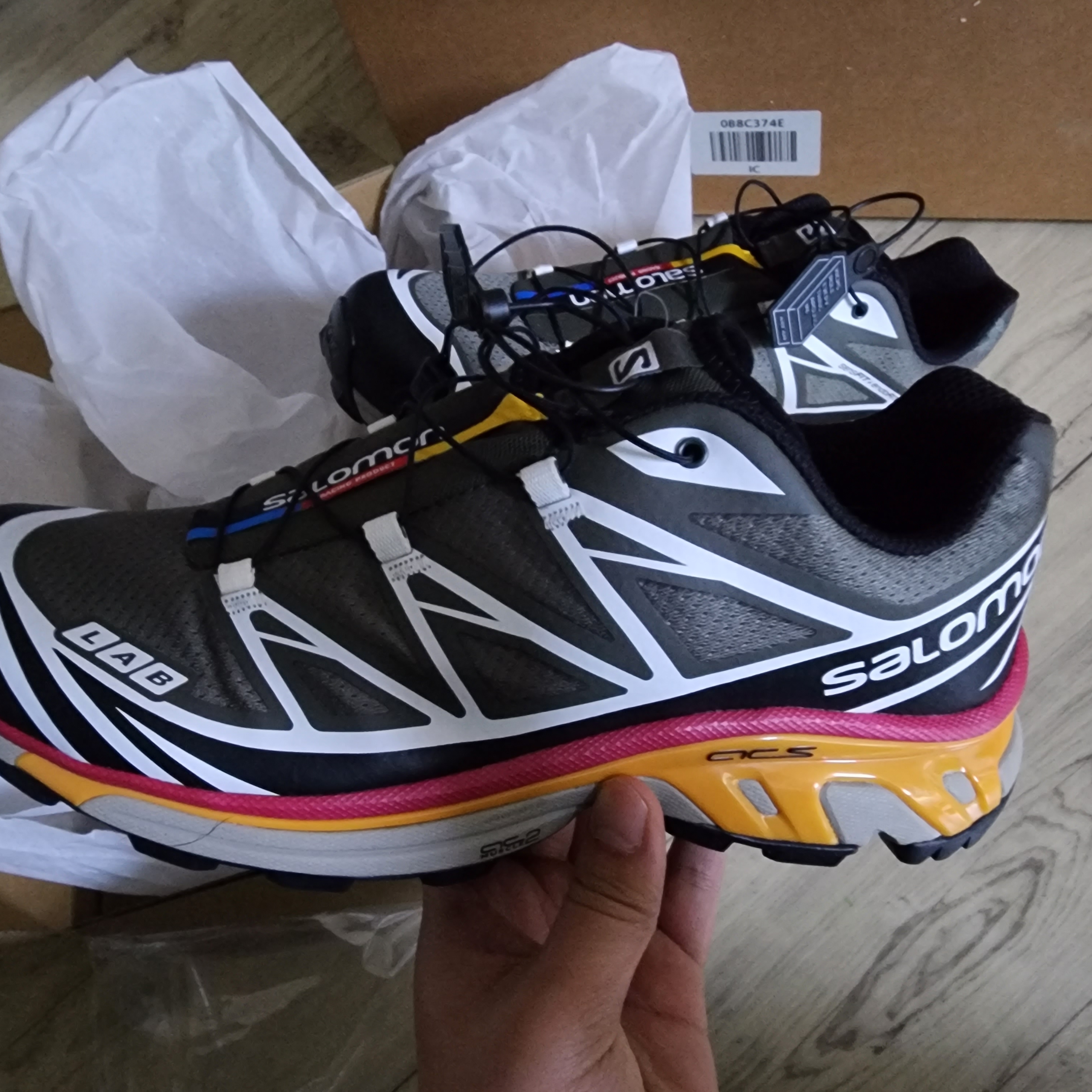 Salomon XT-6 Beluga Russet Orange 착용 스타일