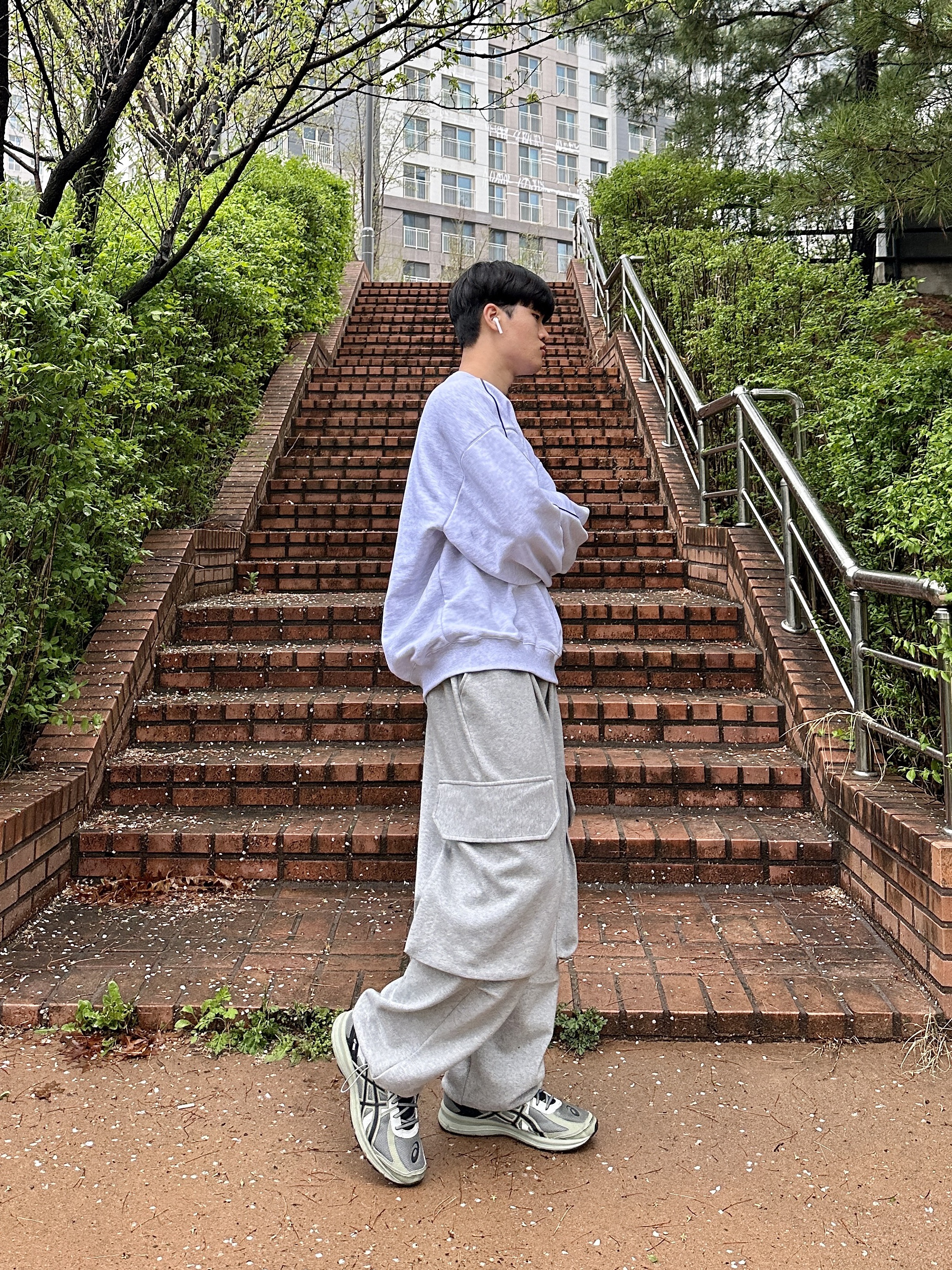 Asics Jog 100 S Sheet Rock - 2E Wide 착용 스타일 - 4