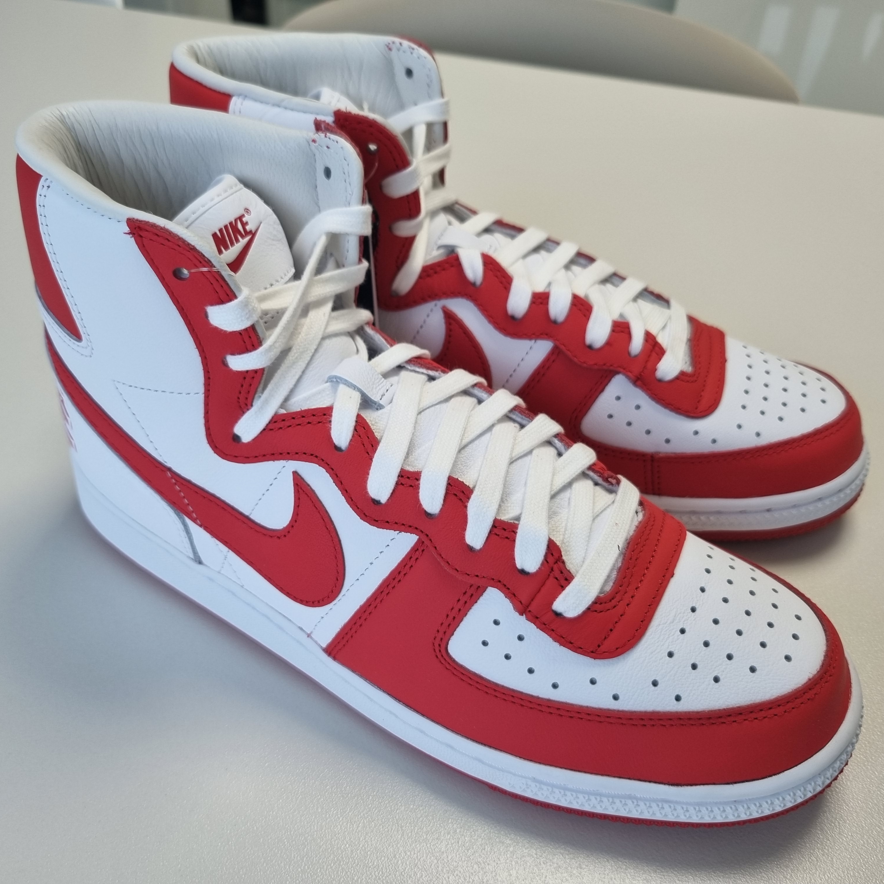 Nike x Comme des Garcons Homme Plus Terminator High Red 착용 스타일 - 3