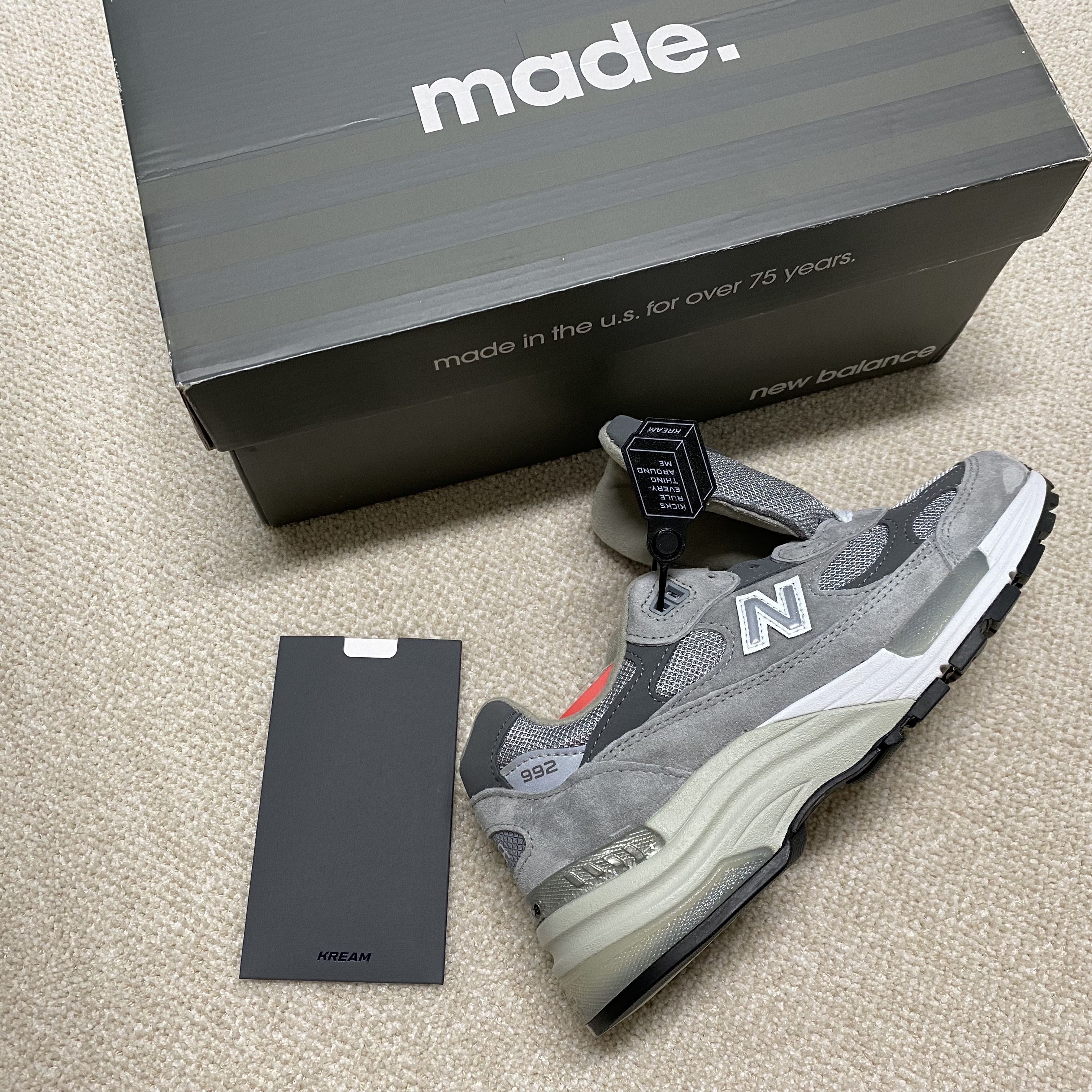 New Balance 992 Made in USA Grey - D Standard 착용 스타일