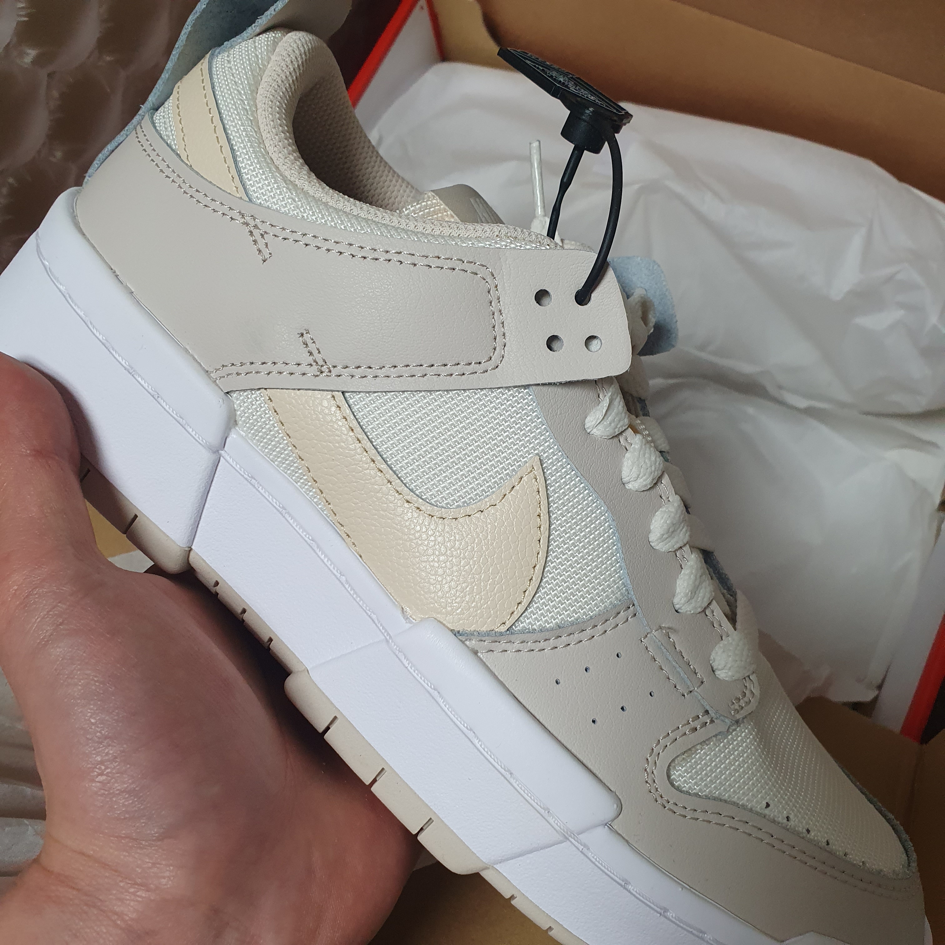 (W) Nike Dunk Low Disrupt Desert Sand 착용 스타일