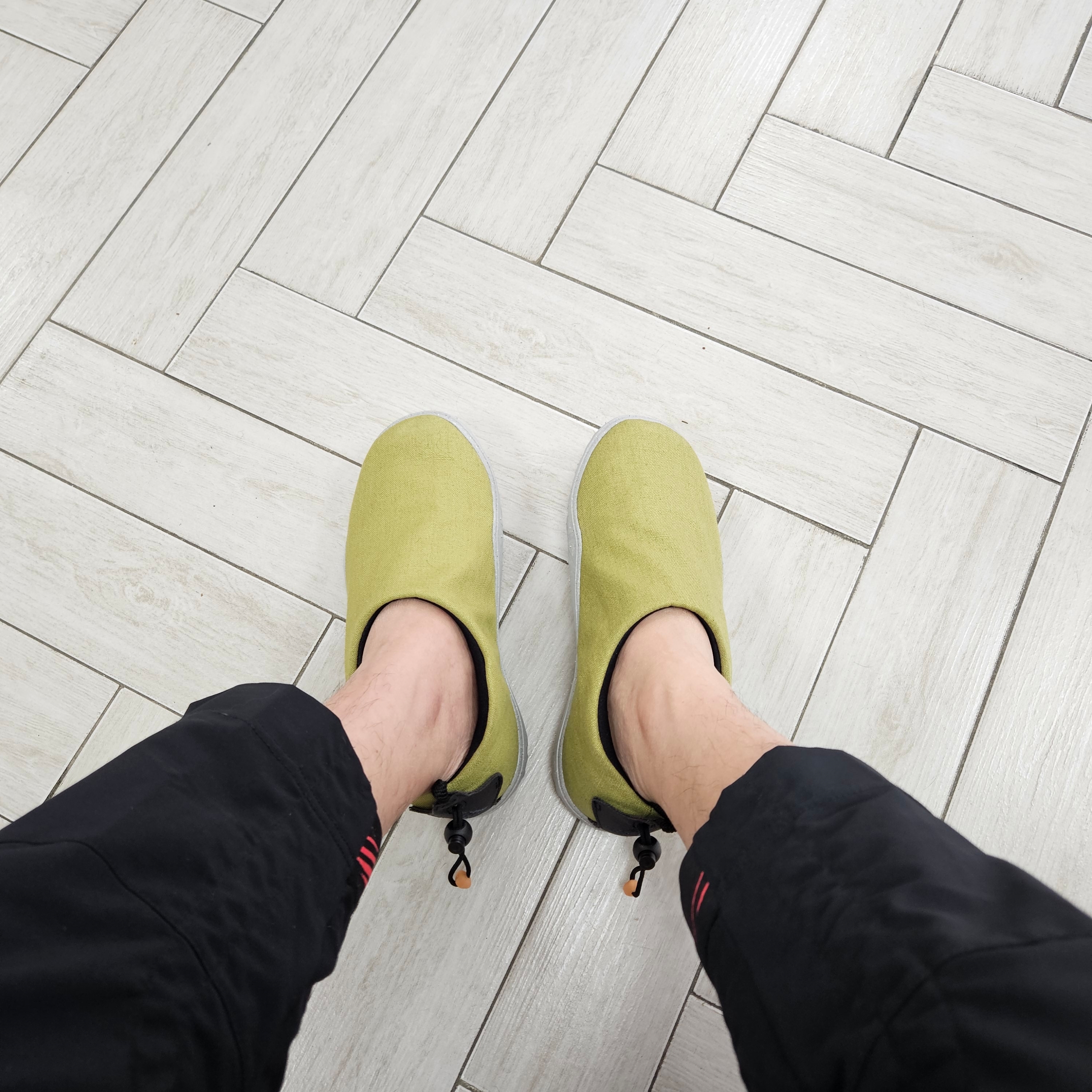 Nike ACG Moc Moss and Anthracite 착용 스타일