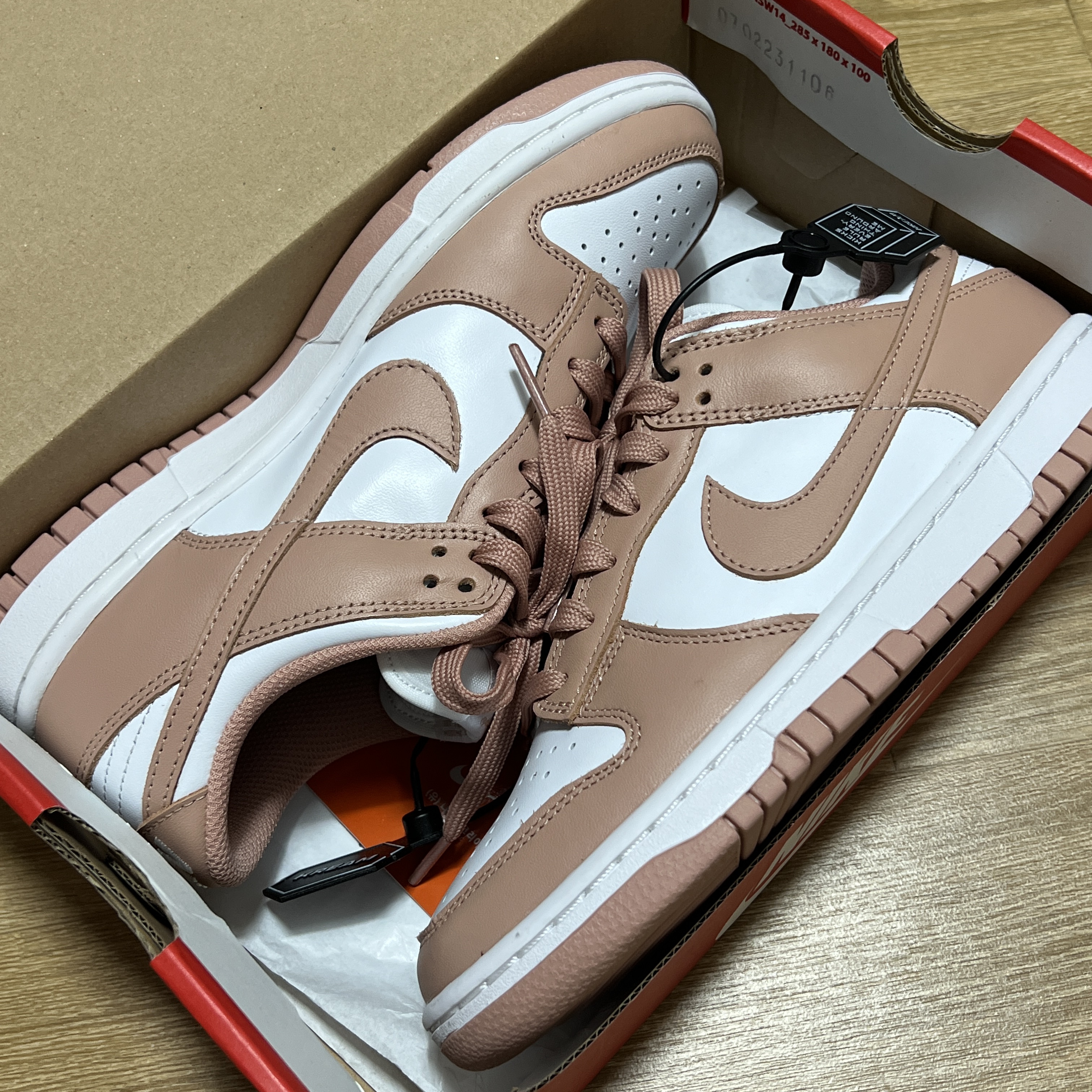 (W) Nike Dunk Low Rose Whisper 착용 스타일