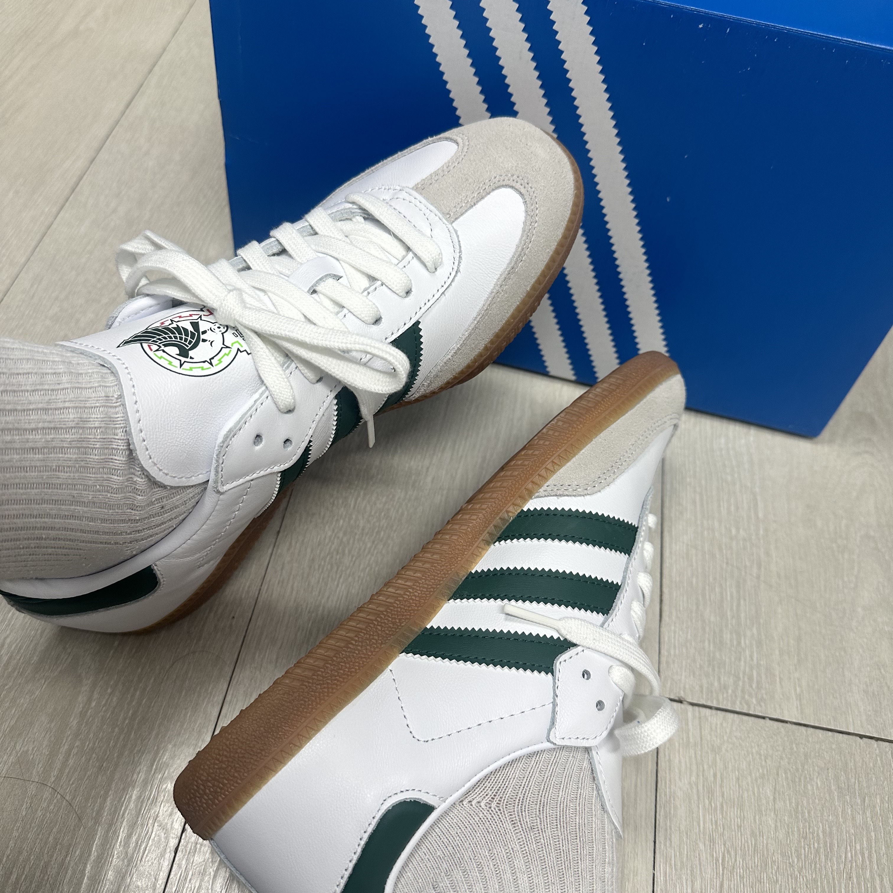 Adidas Samba Mexico 착용 스타일 - 1