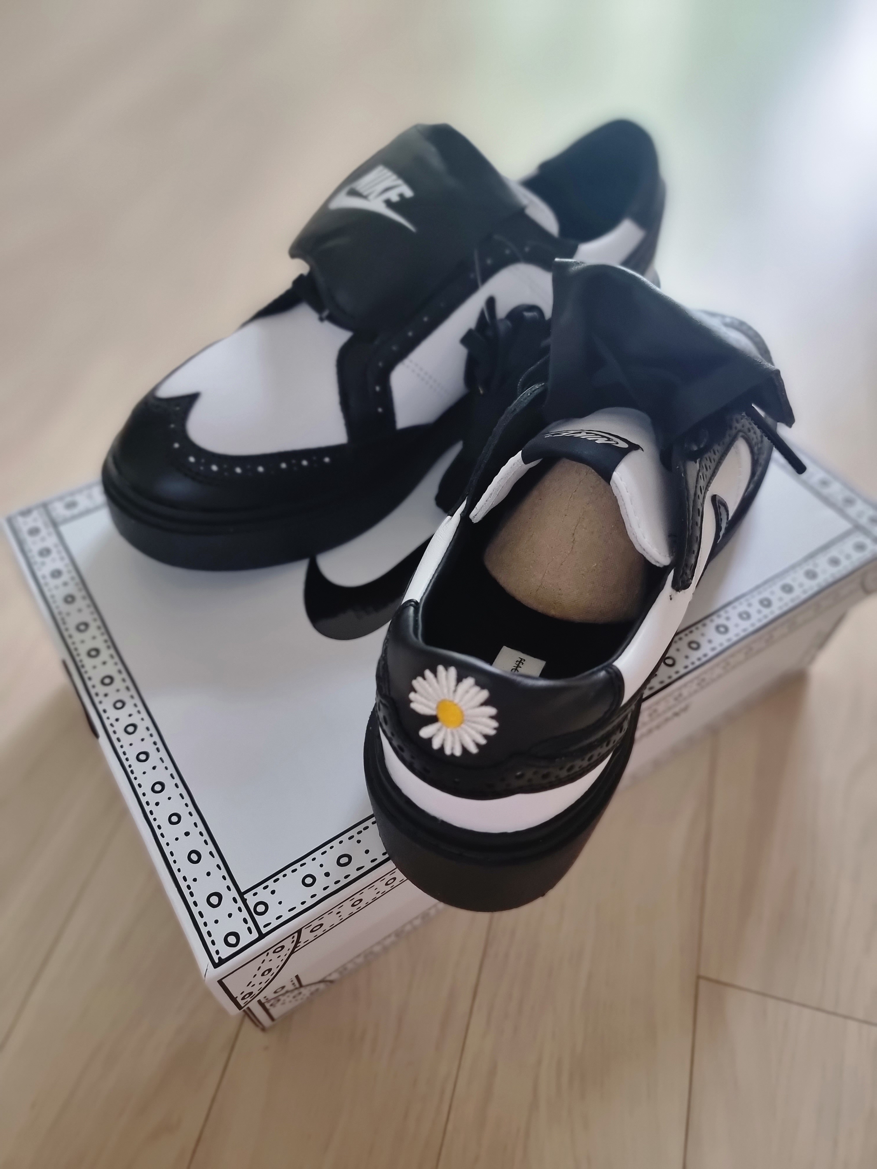 Nike x Peaceminusone Kwondo1 Black and White 착용 스타일