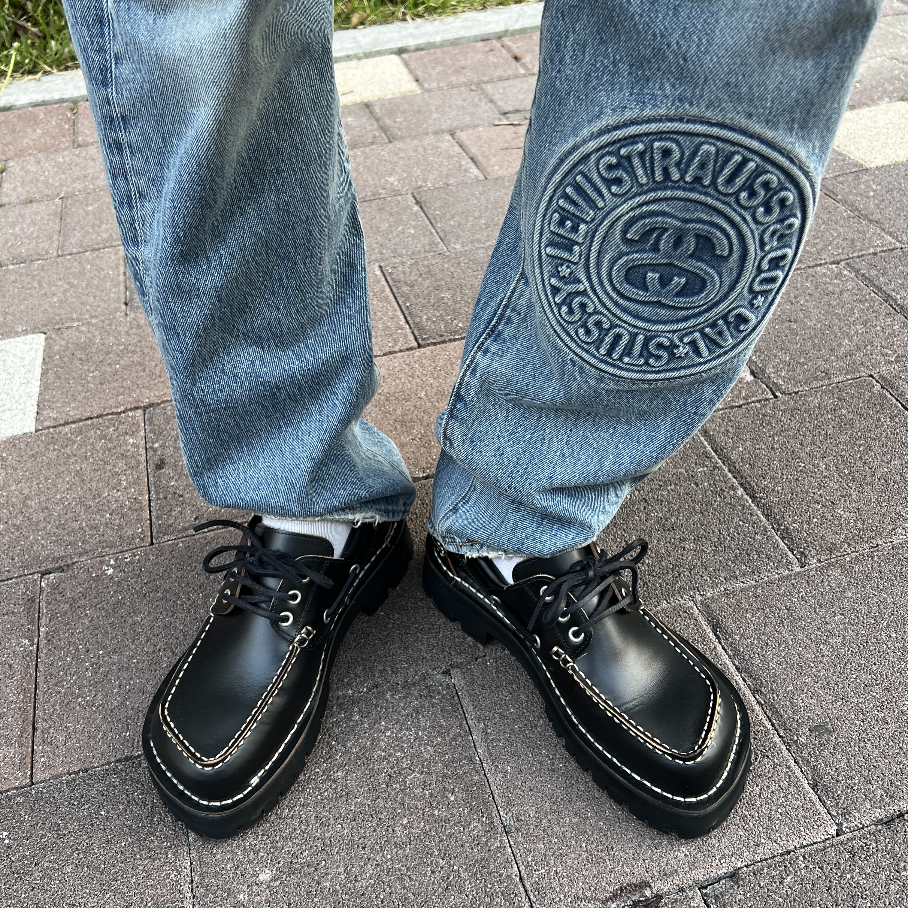 Stussy x Levi's Embossed 501 Jean Indigo 착용 스타일