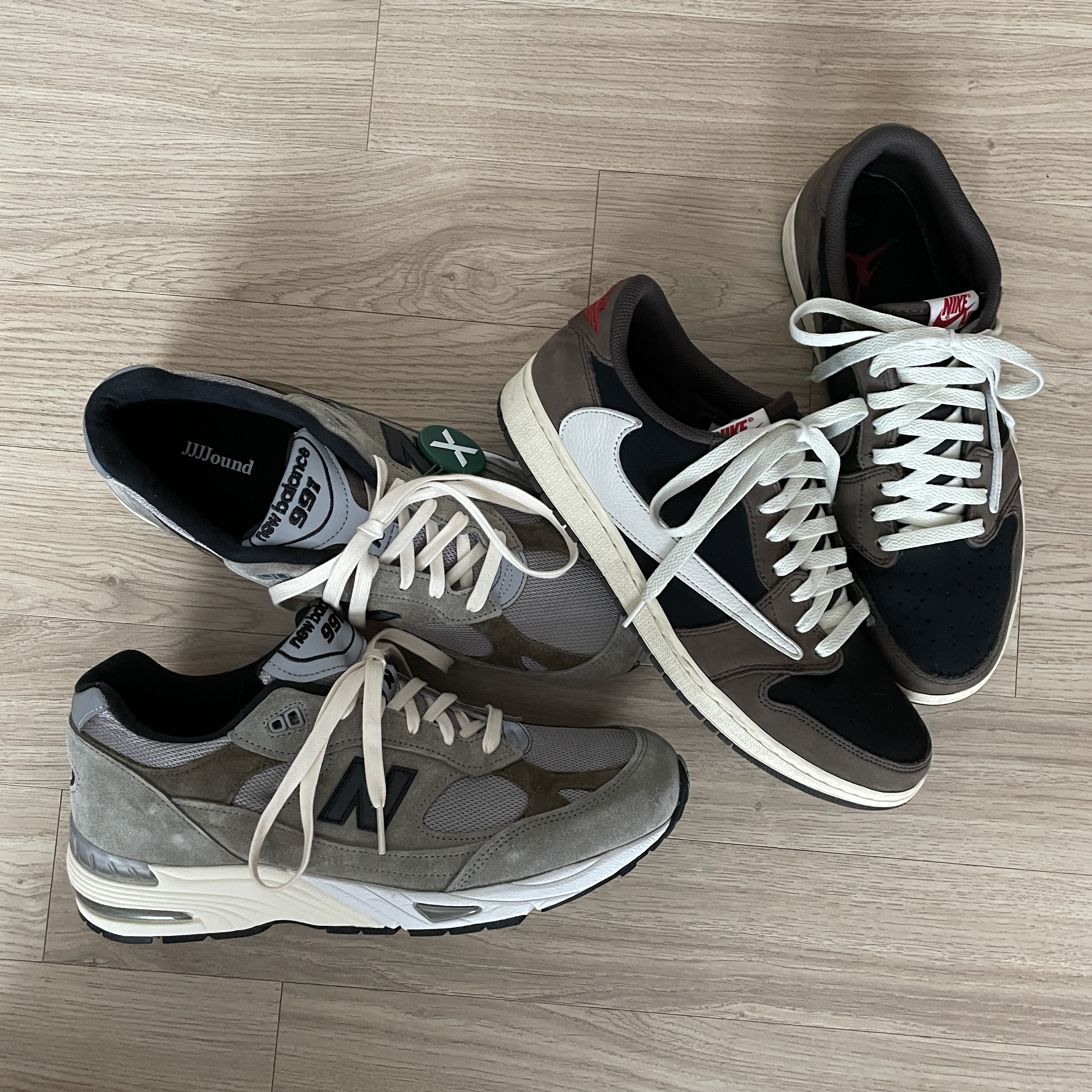 New Balance x JJJJound 991 Made in UK Grey, Jordan 1 x Travis Scott Retro Low OG SP Mocha 착용 스타일