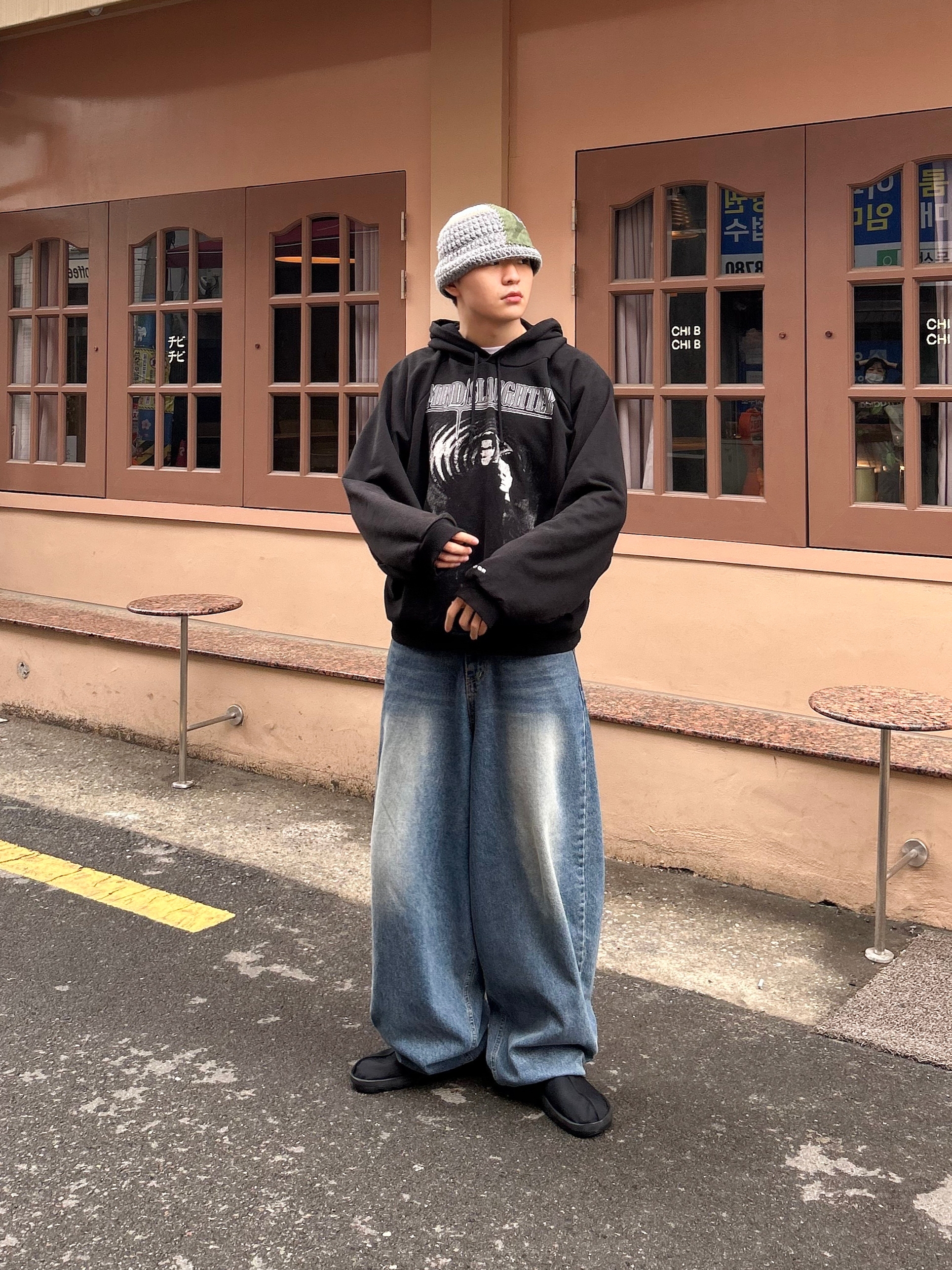 Project G/R Mind Slaughter Vintage Washeed Hoodie Black 착용 스타일 - 3