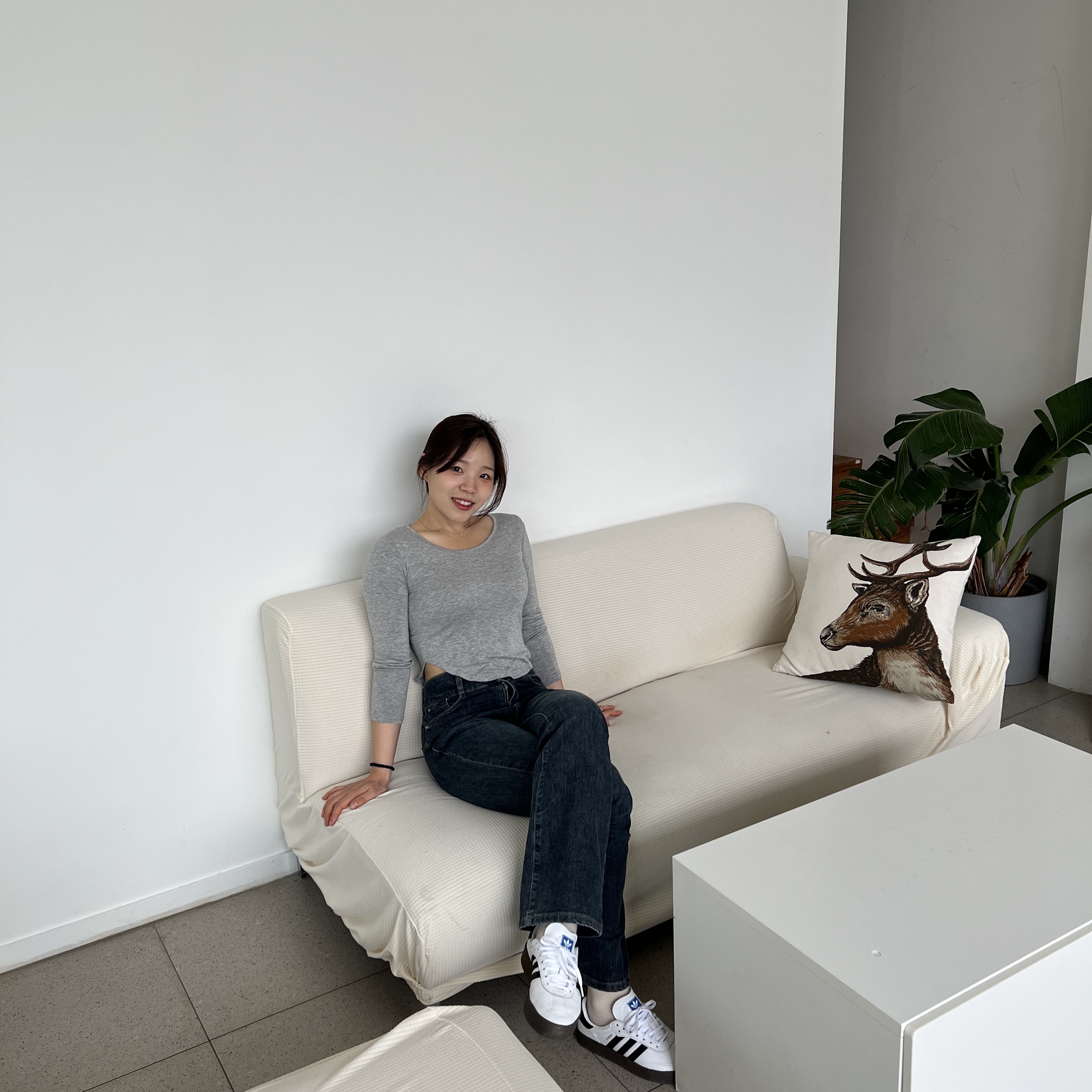 (W) Adidas Sambarose White Black Gum 착용 스타일
