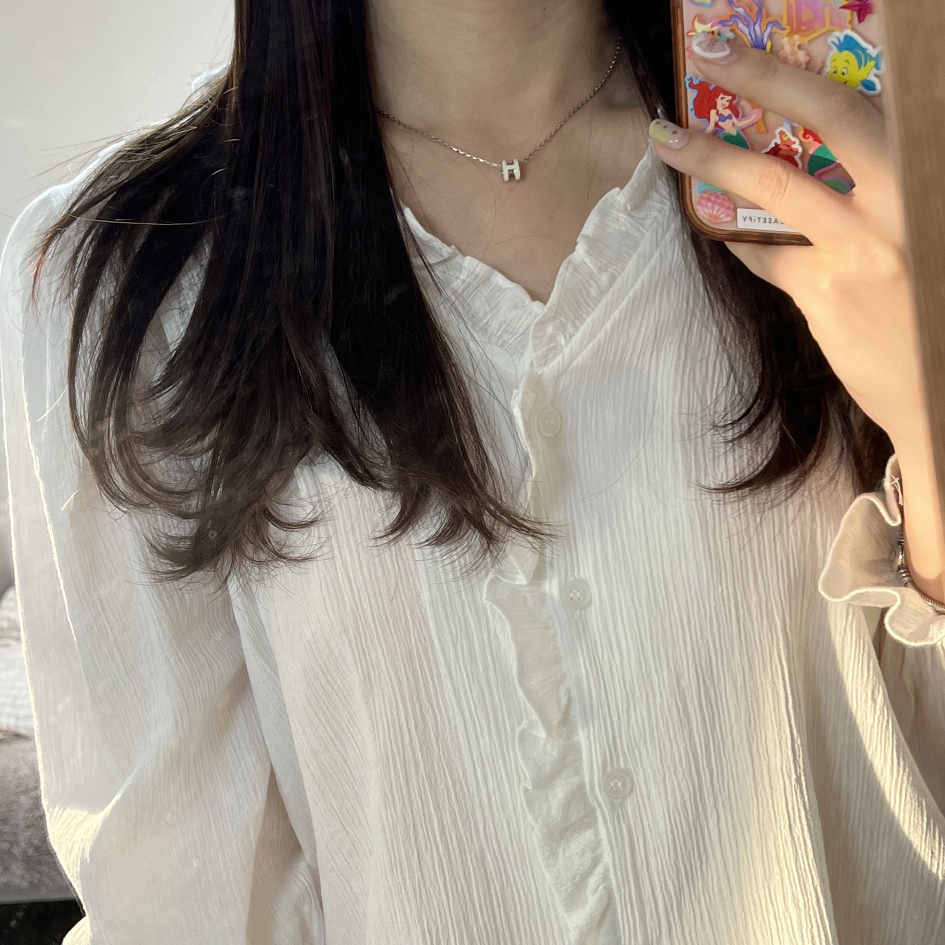 (W) Hermes Mini Pop H Pendant Palladium & Blanc 착용 스타일