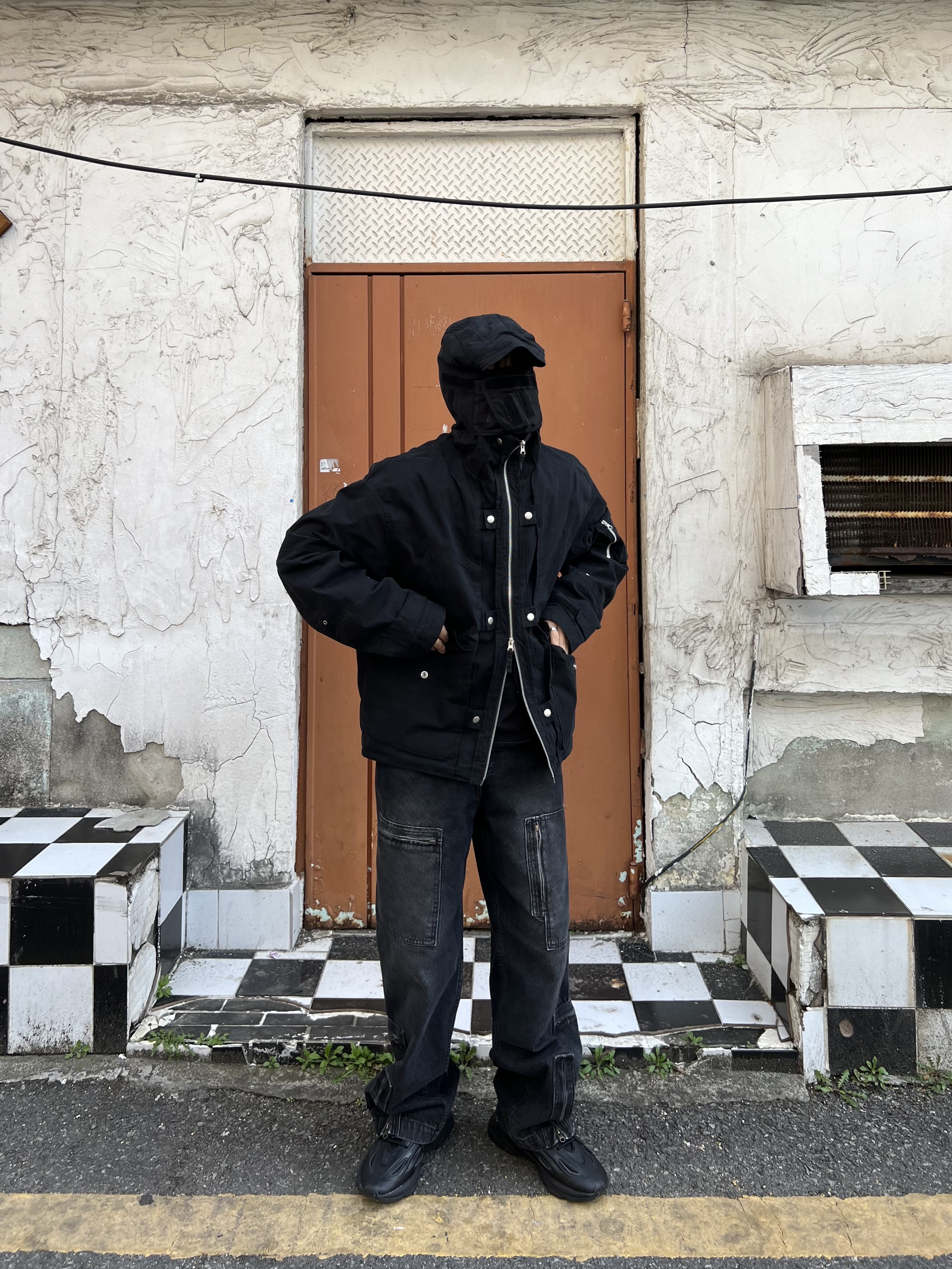 Grailz Flight Shell Jacket Black 착용 스타일 - 2