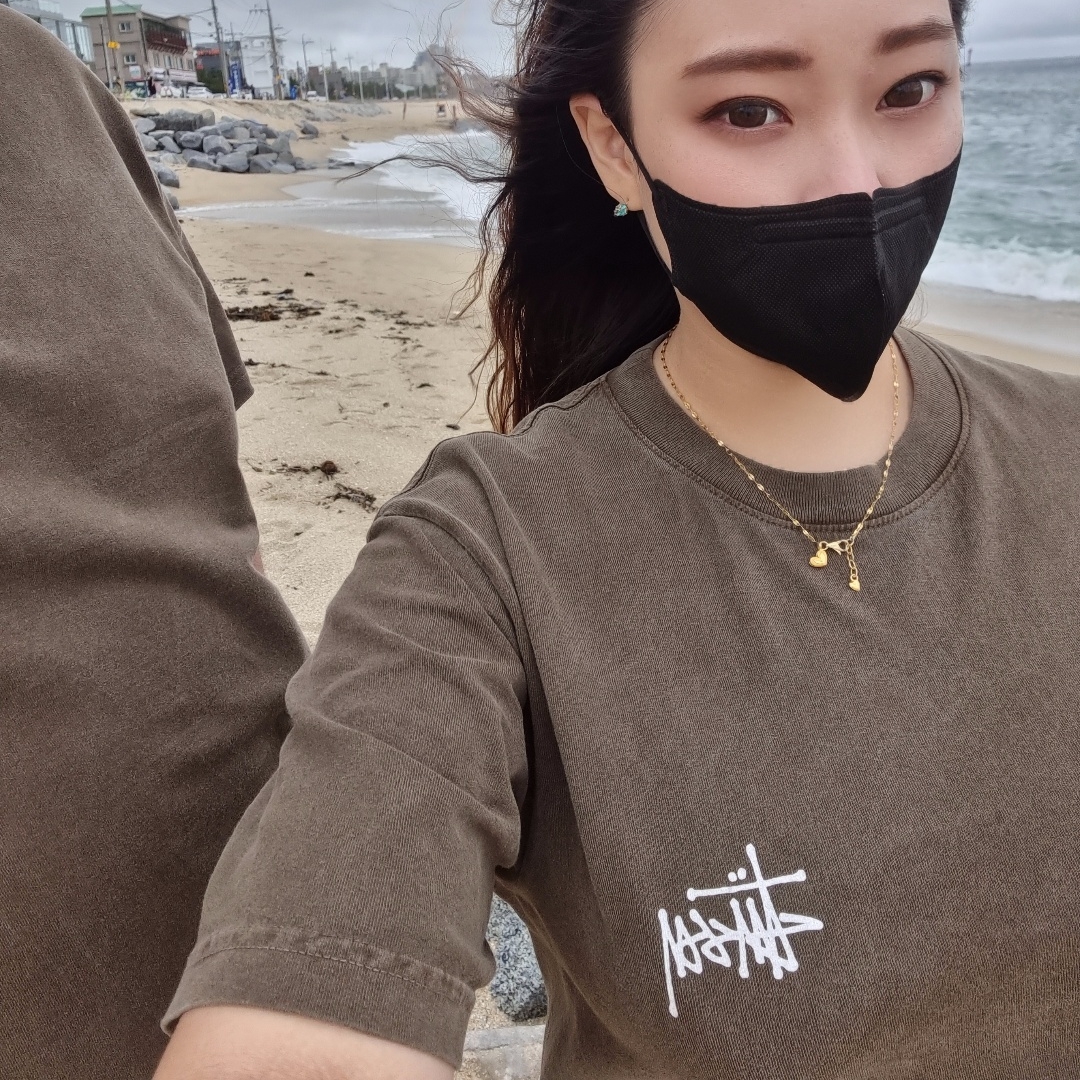 Stussy Basic Stussy Pigment Dyed T-Shirt Coffee 2022 착용 스타일