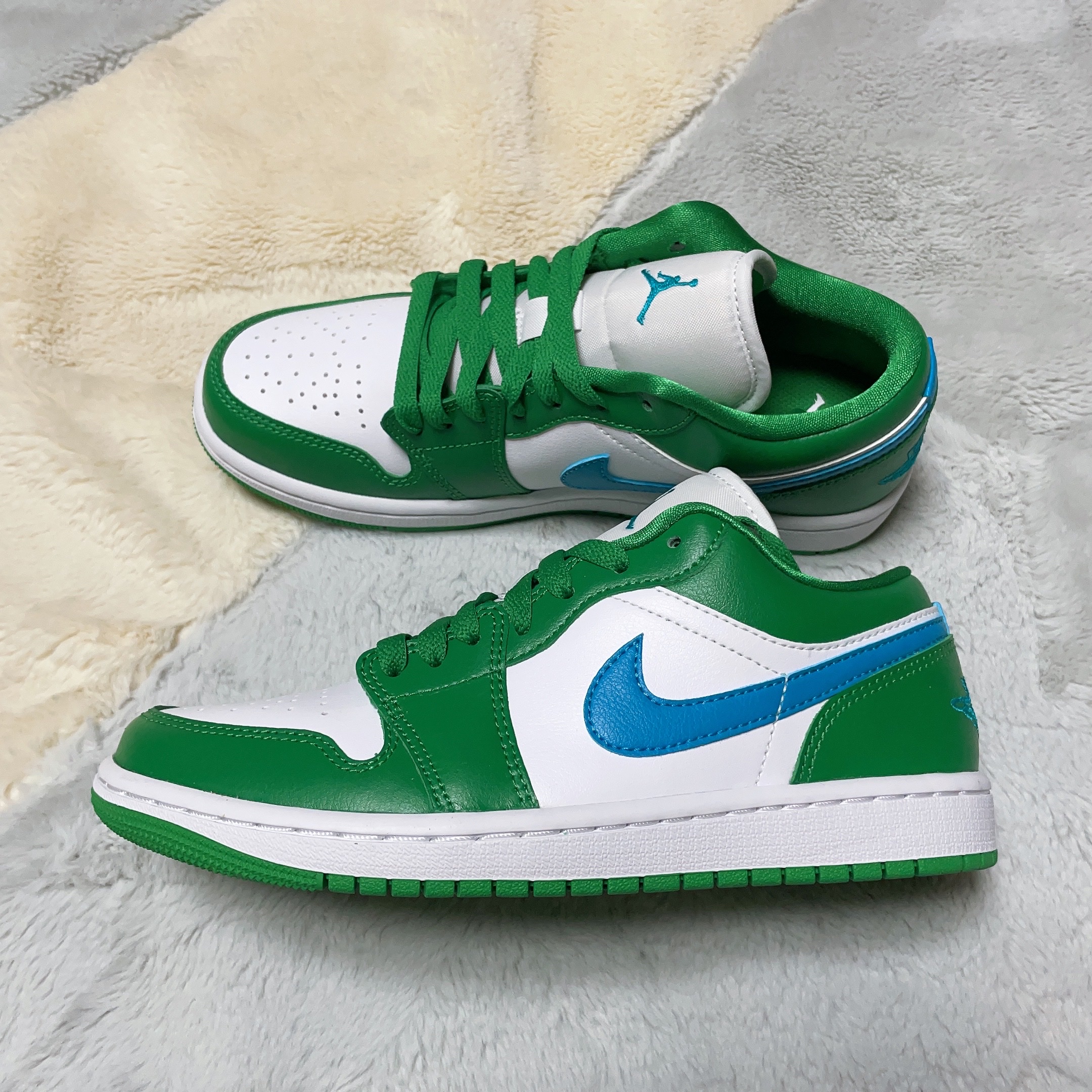 (W) Jordan 1 Low Lucky Green 착용 스타일 - 2