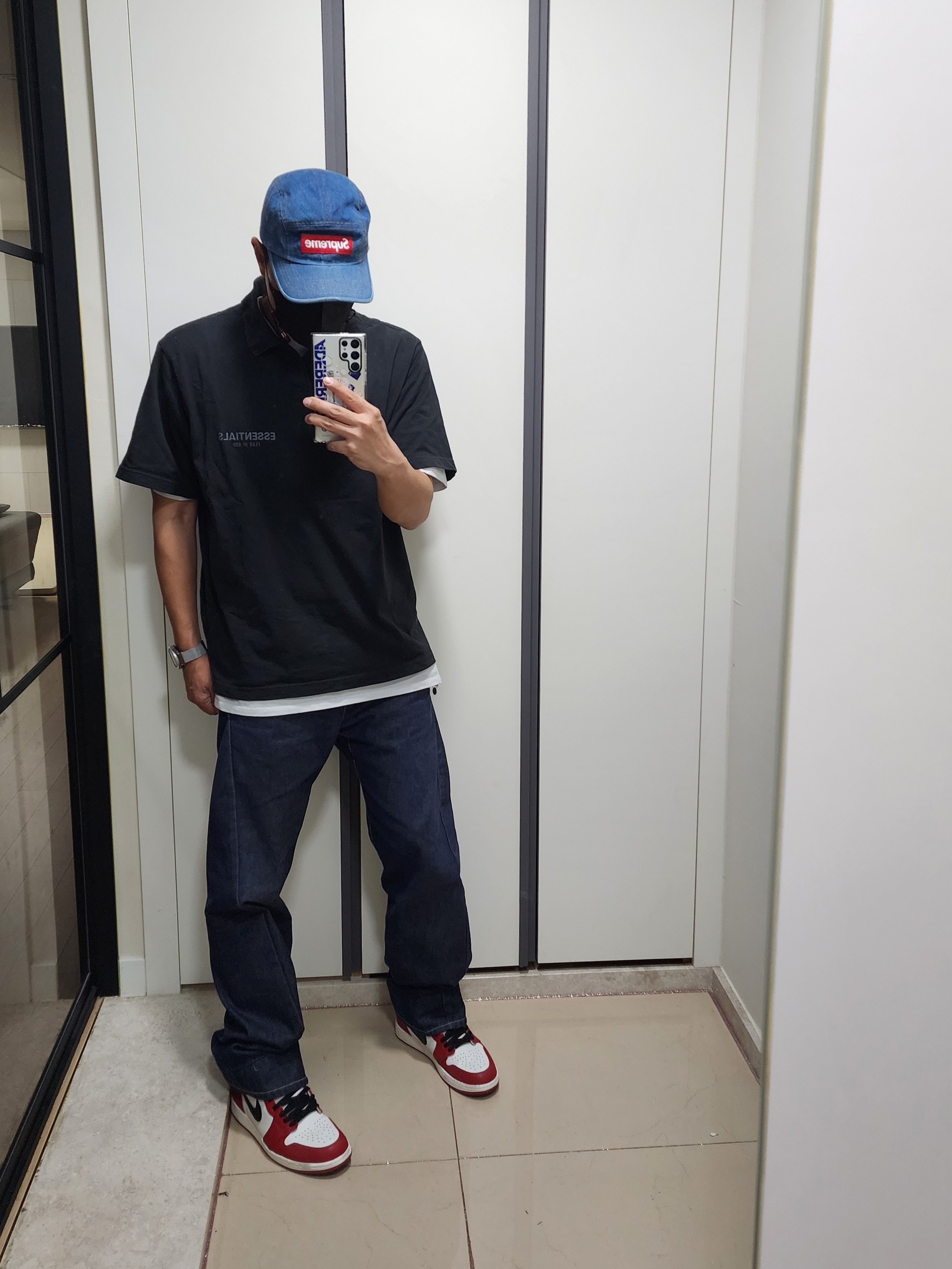 Essentials The Core Collection Short Sleeve Polo Black, Jordan 1 Retro High OG Chicago 2022 착용 스타일 - 1