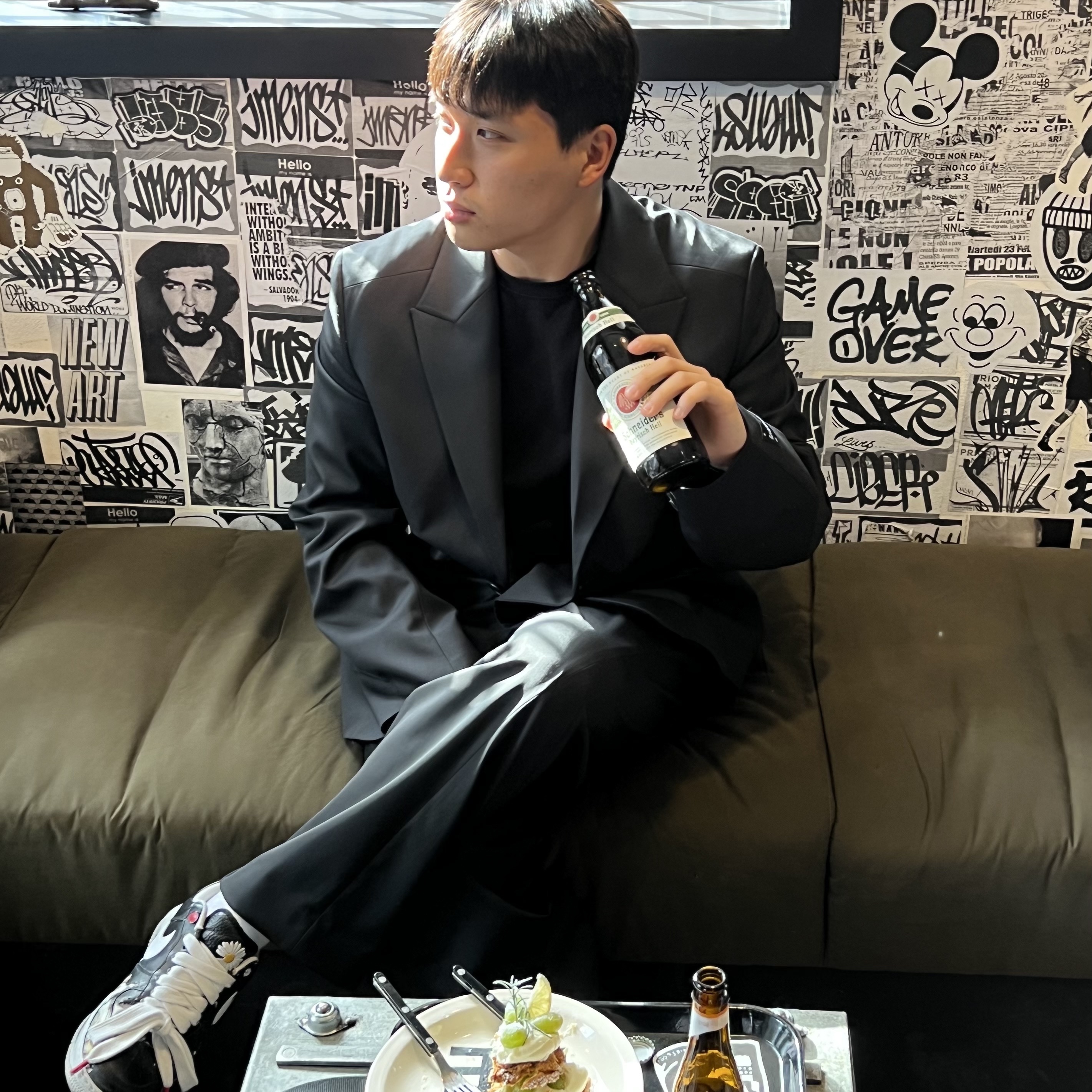 Zara x Ader Error Oversize Blazer Black, Nike x Peaceminusone Air Force 1 Low Para-Noise 착용 스타일 - 1