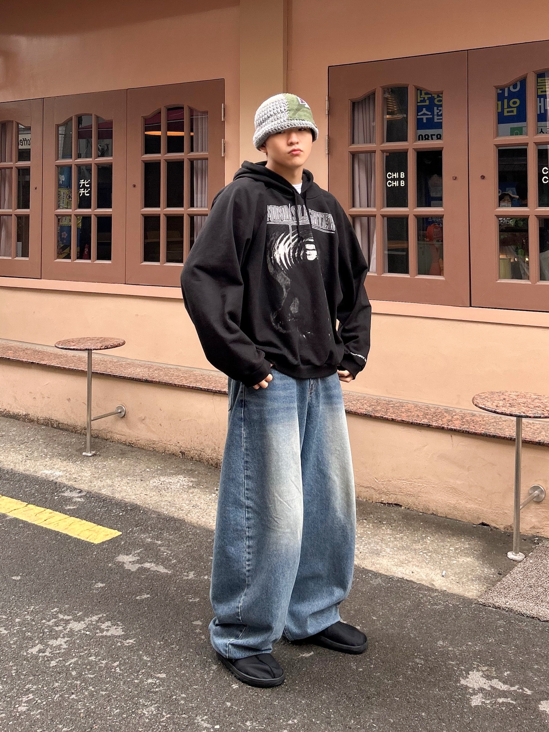 Project G/R Mind Slaughter Vintage Washeed Hoodie Black 착용 스타일 - 1