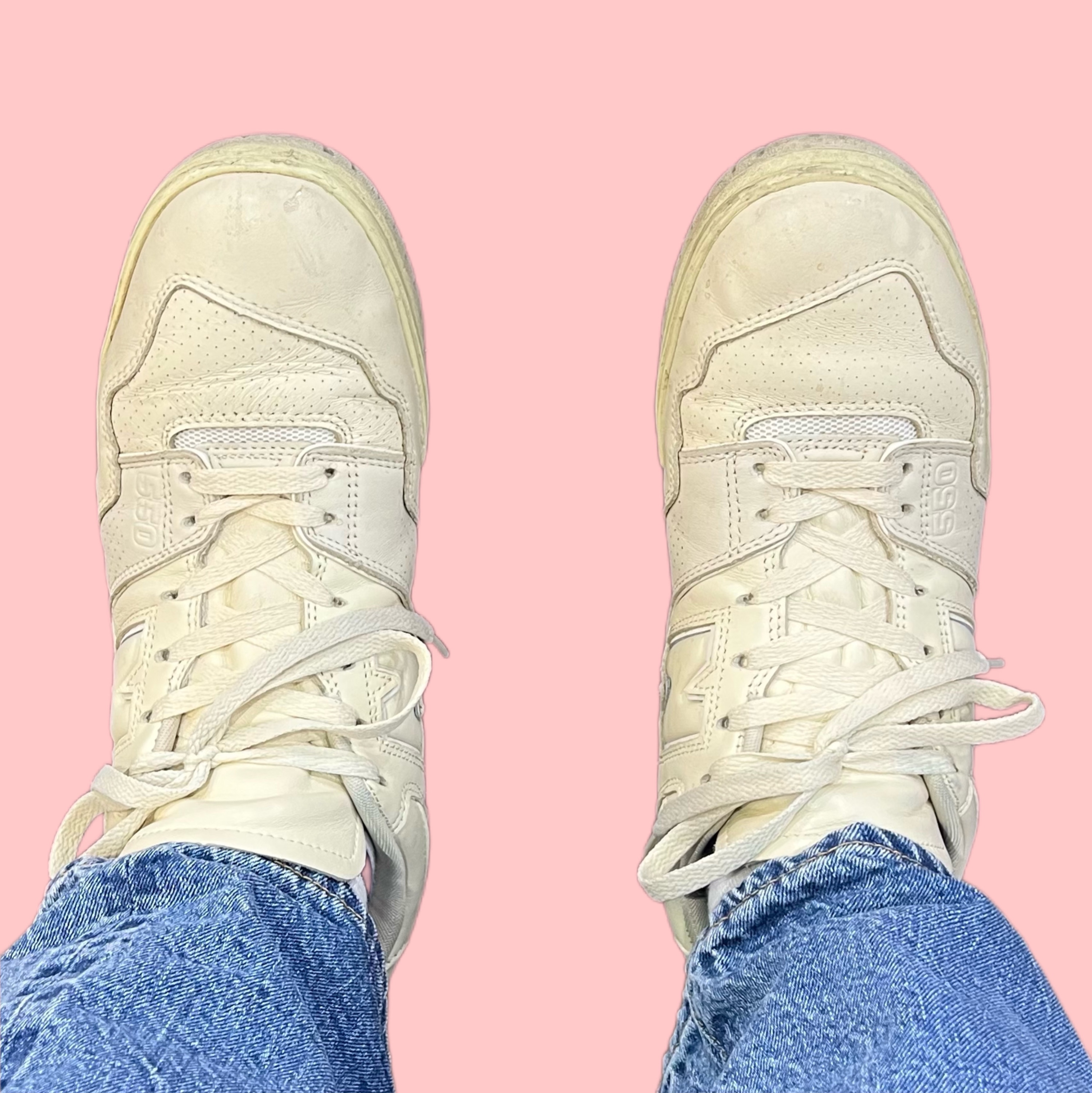 New Balance x Auralee 550 Pisatachio Ecru 착용 스타일