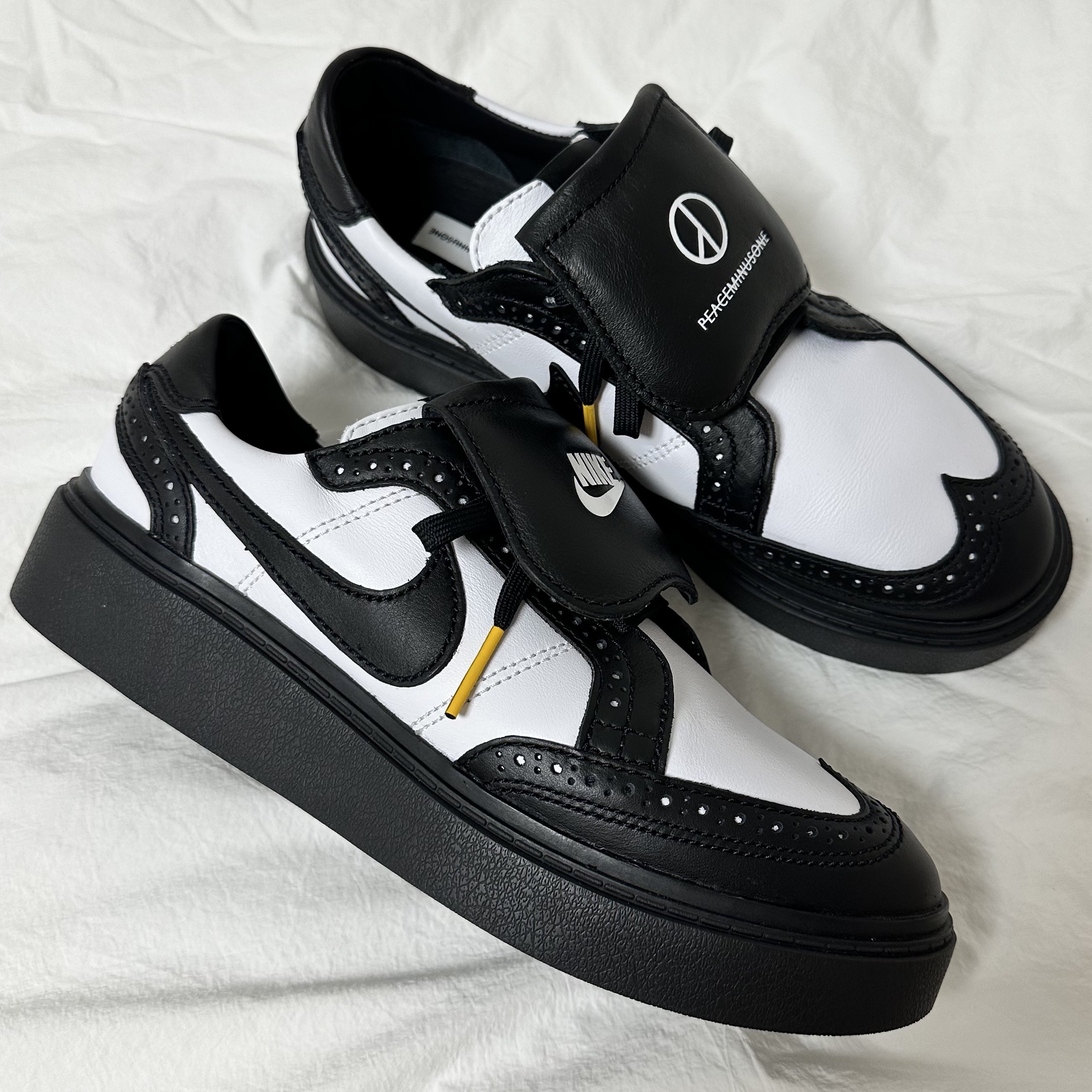Nike x Peaceminusone Kwondo1 Black and White 착용 스타일 - 2