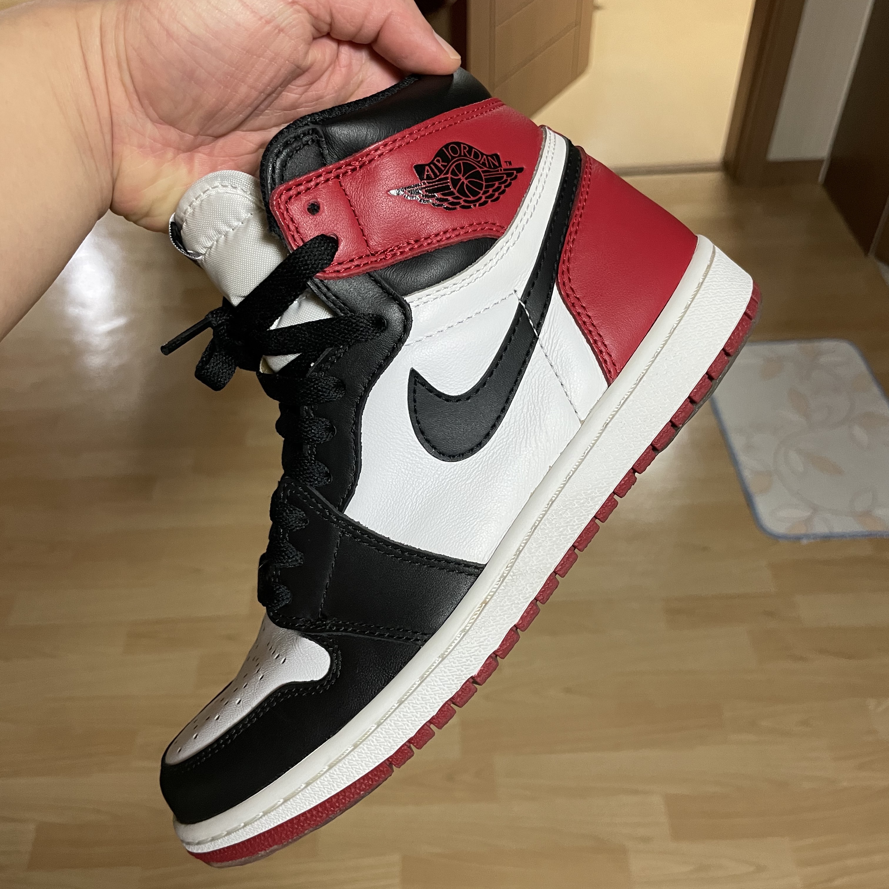 Jordan 1 Retro High OG Black Toe 2016 착용 스타일